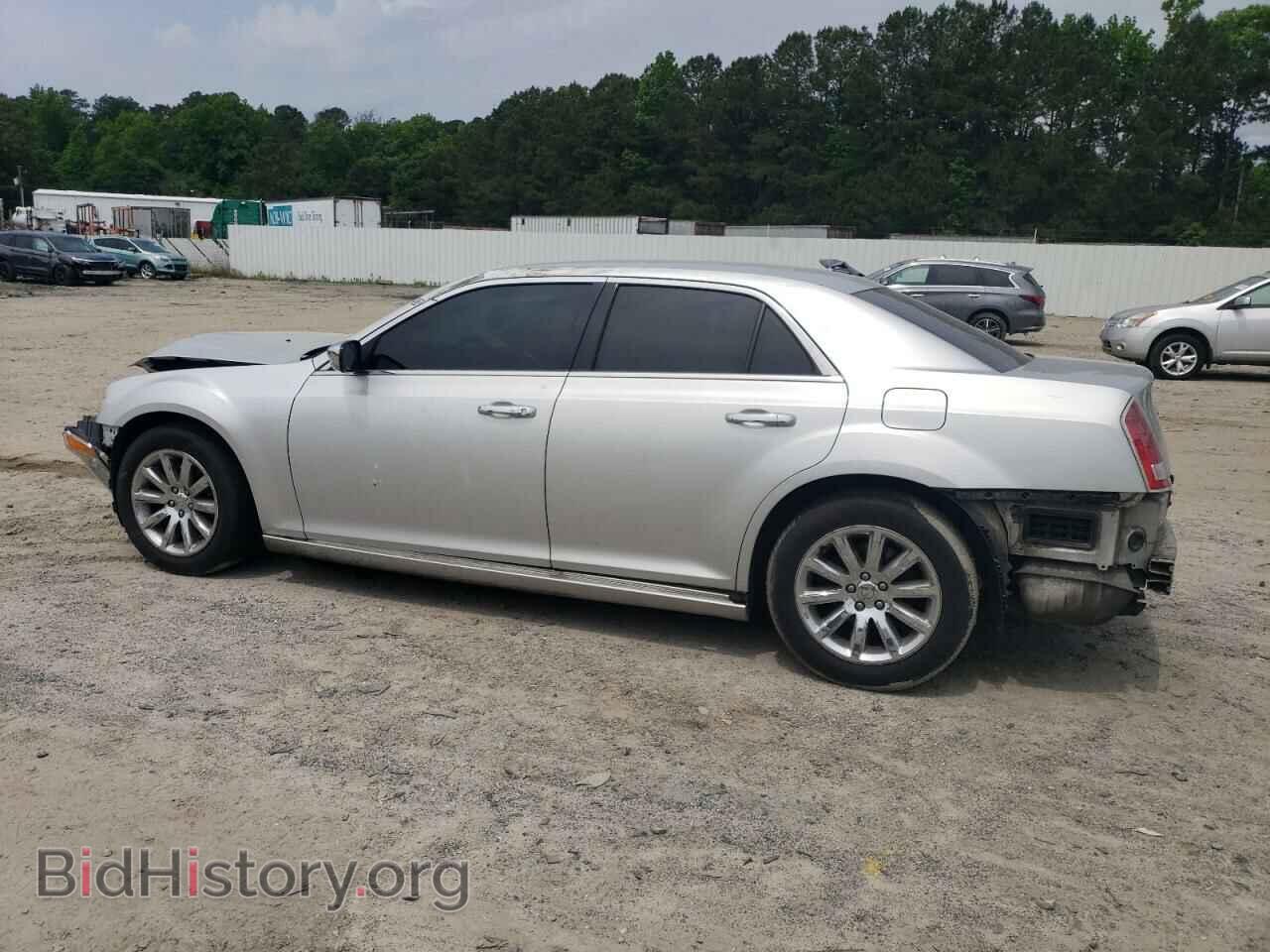 2012 CHRYSLER 300 - VIN: 2C3CCACG9CH237612 - Фото 2