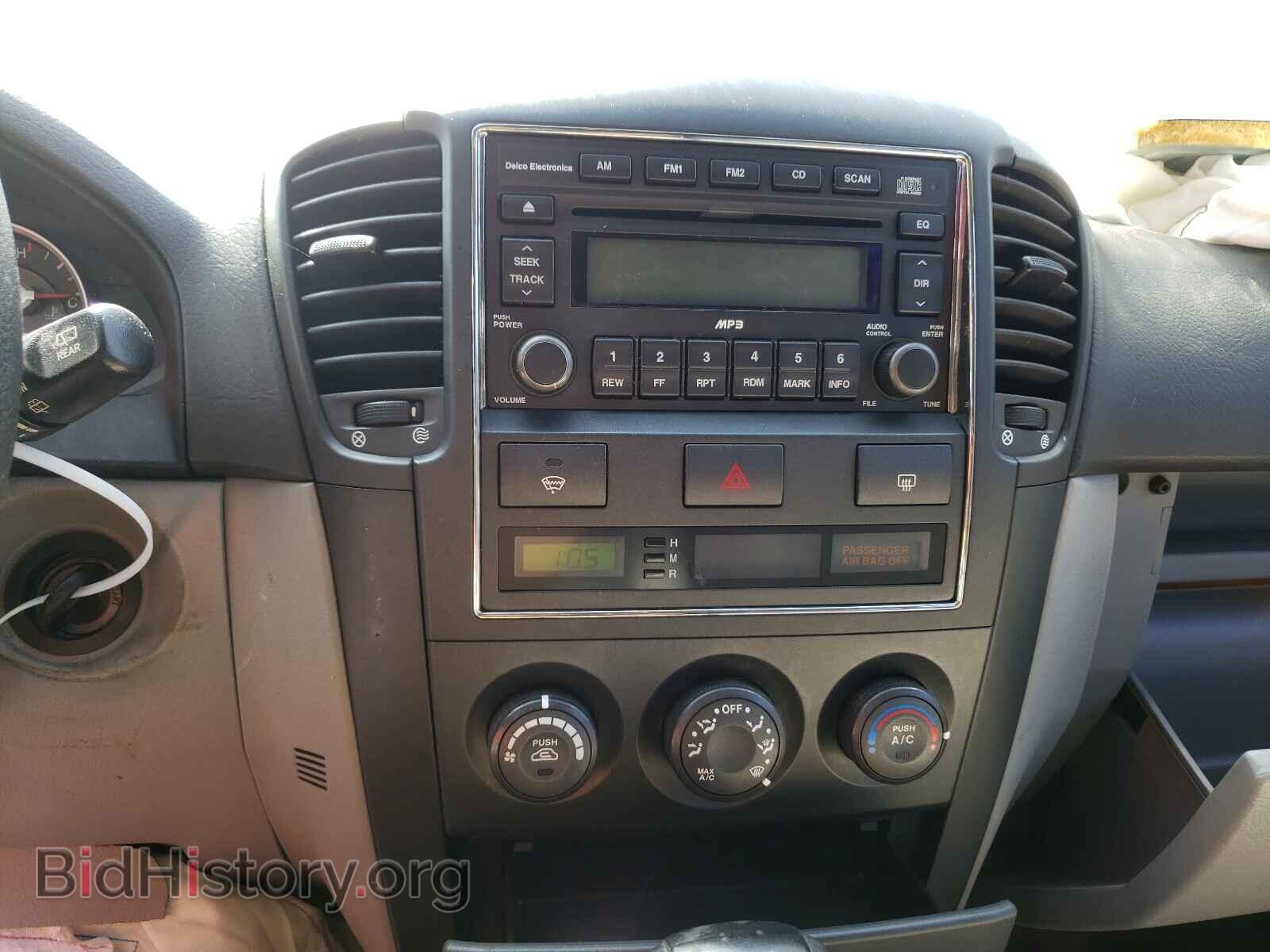 2008 KIA SORENTO - VIN: KNDJD735885799470 - Фото 9