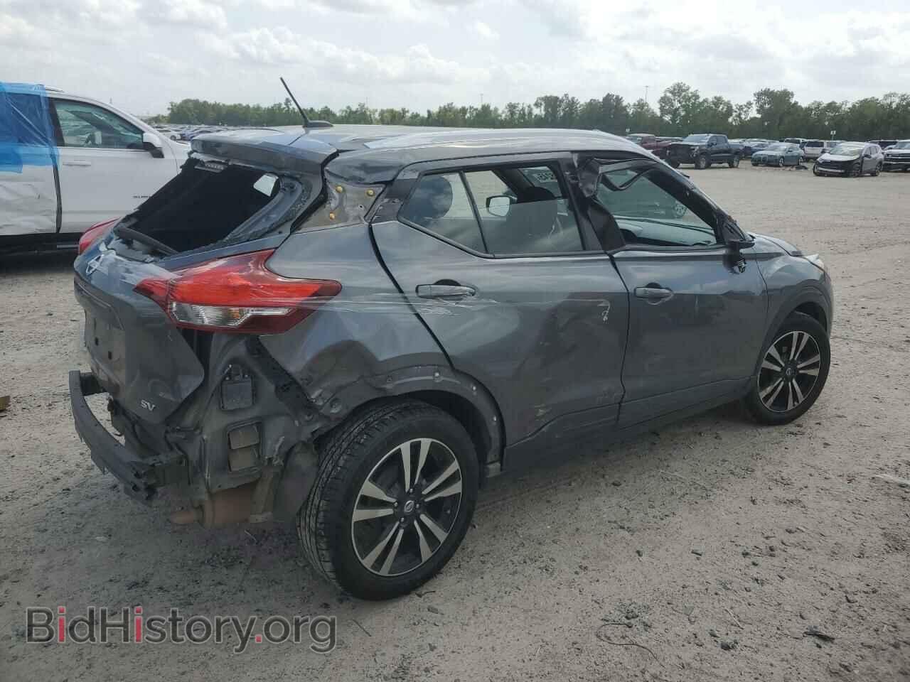 2019 NISSAN KICKS - VIN: 3N1CP5CU3KL547941 - Фото 3