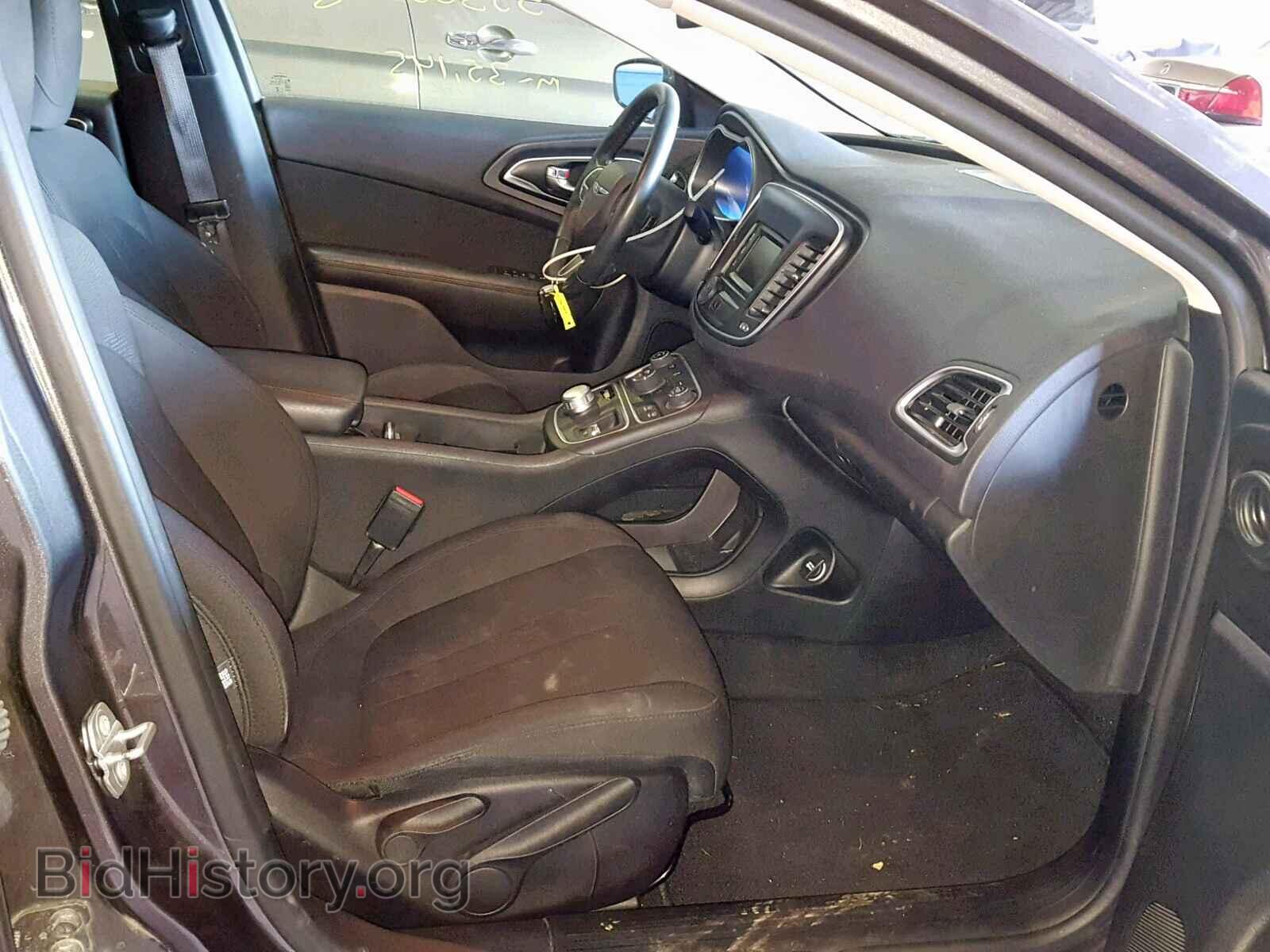 2016 CHRYSLER 200 - VIN: 1C3CCCAB9GN109841 - Фото 5