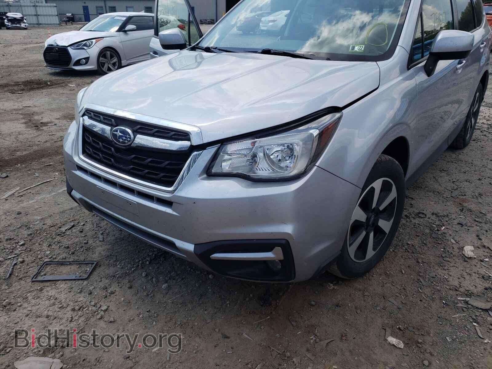 2018 SUBARU FORESTER - VIN: JF2SJAGC8JH558078 - Фото 9