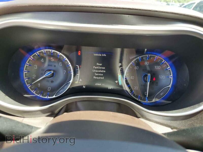 2019 Chrysler PACIFICA (VIN 2C4RC1EG5KR715083) — фото 9 из 13