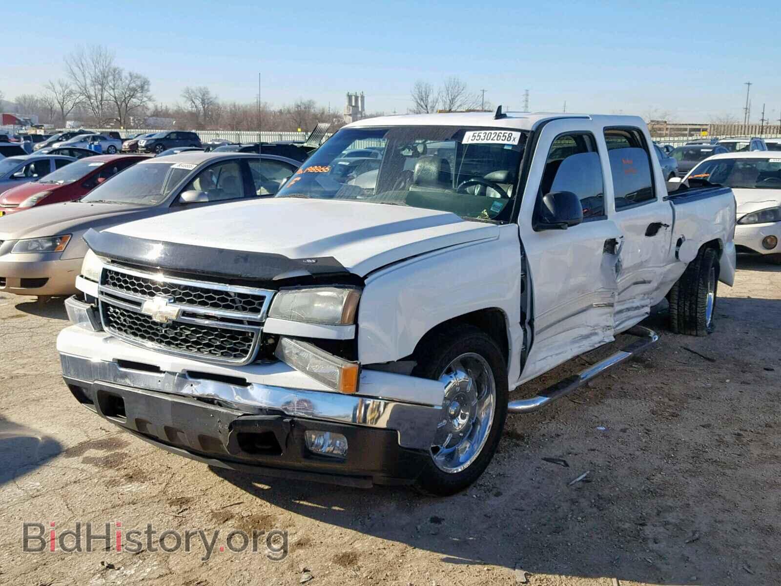 2006 CHEVROLET SILVERADO - VIN: 2GCEC13TX61198866 - Фото 2