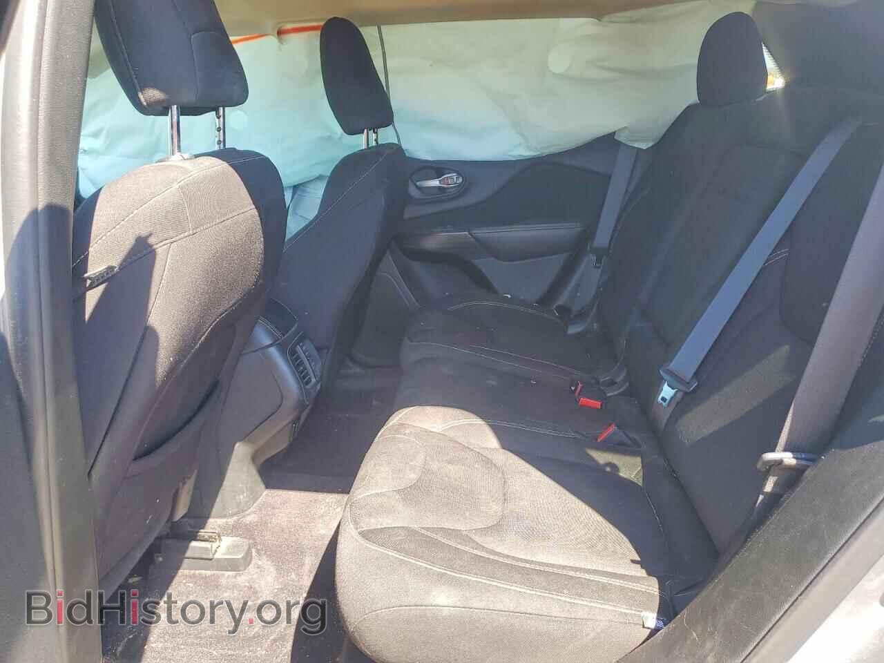 2016 JEEP CHEROKEE - VIN: 1C4PJMCB7GW310895 - Фото 11