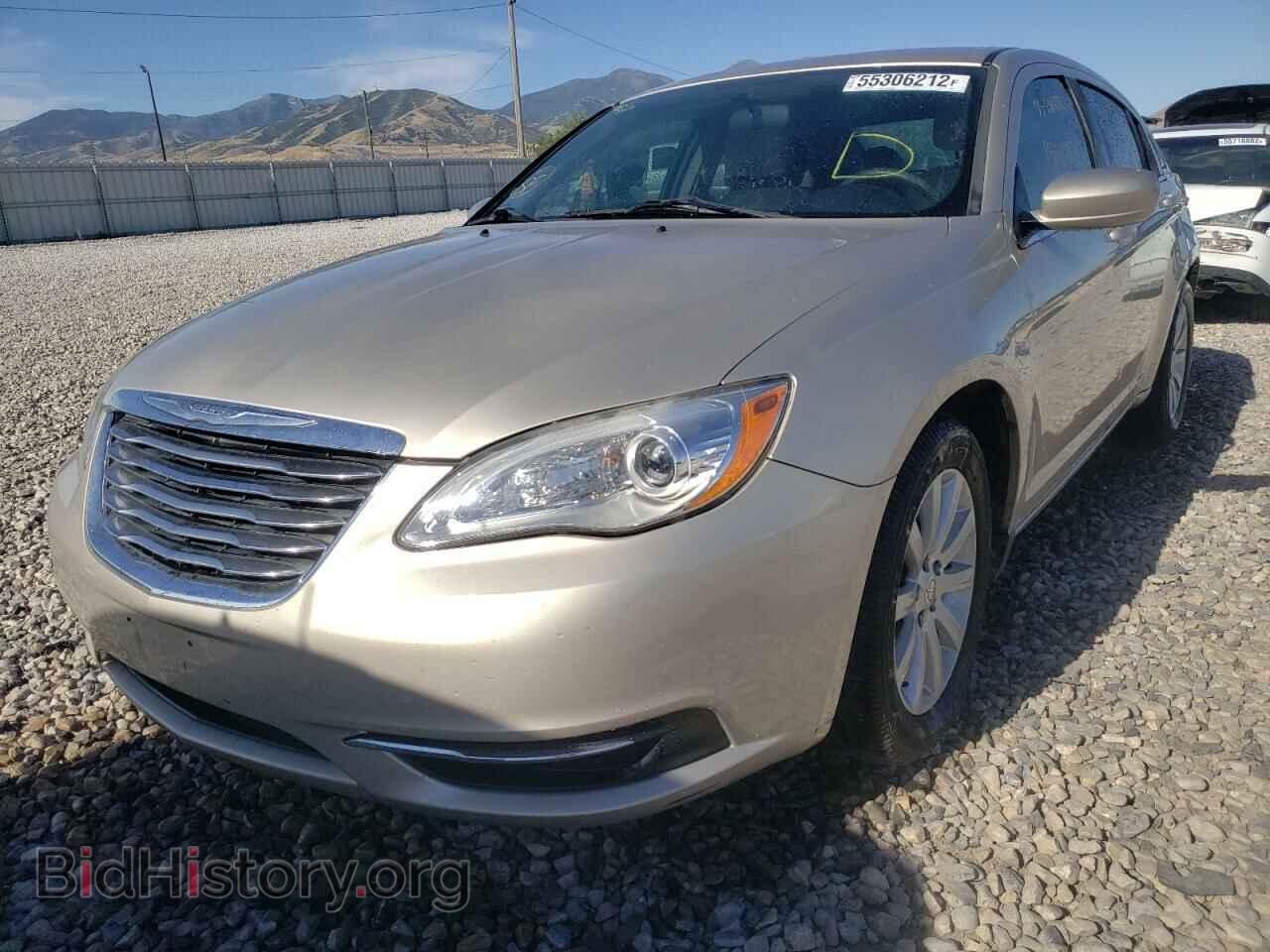 2013 CHRYSLER 200 - VIN: 1C3CCBBB0DN723097 - Фото 2