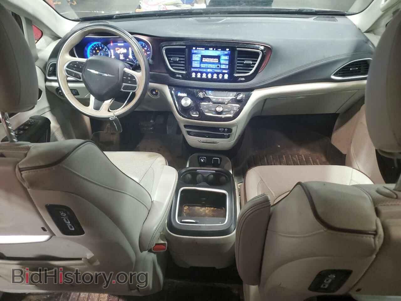 2017 CHRYSLER PACIFICA - VIN: 2C4RC1GG5HR512779 - Photo 8