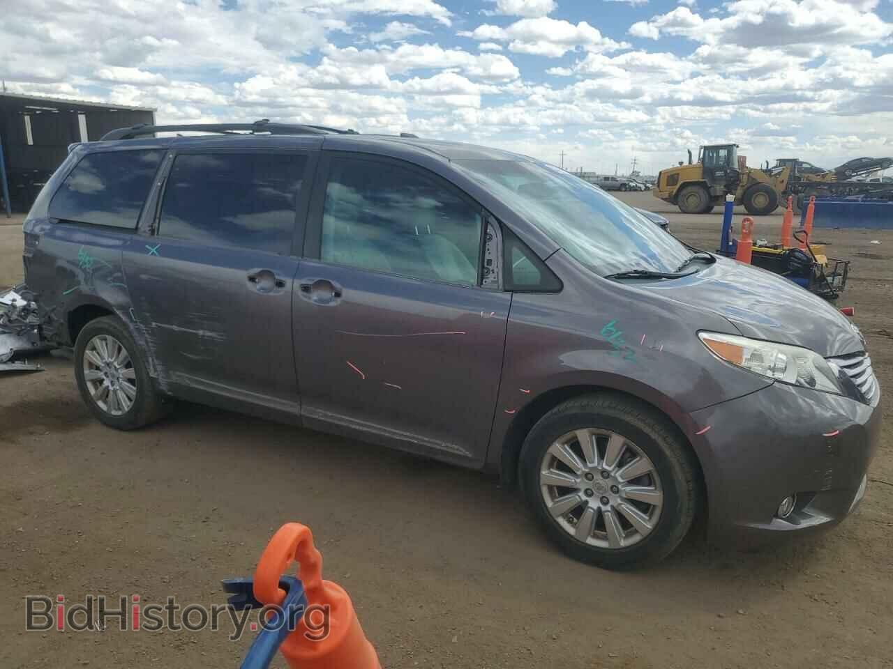 2012 TOYOTA All Models - VIN: 5TDDK3DC3CS045730 - Photo 4