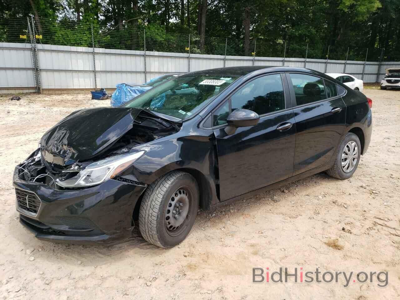 Photo 1G1BC5SM6J7144263 - CHEVROLET CRUZE 2018