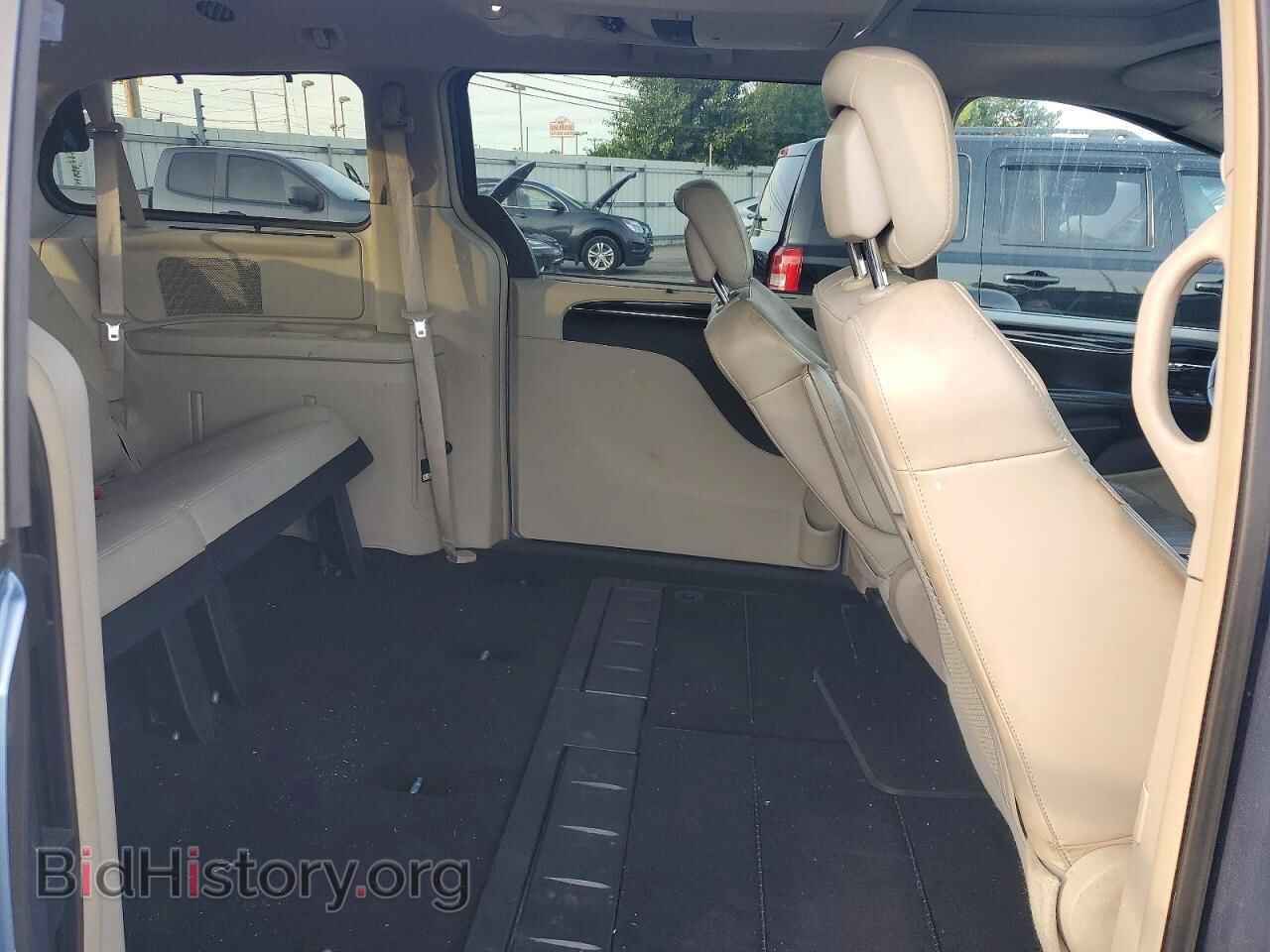 2012 Chrysler MINIVAN (VIN 2C4RC1GG2CR169910) — photo 11 of 13