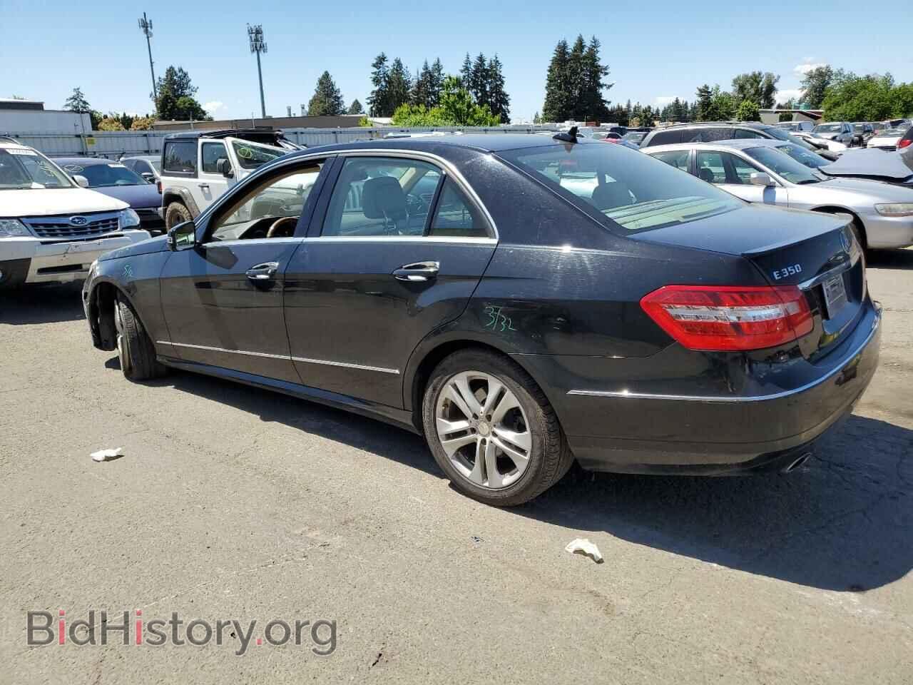 2011 MERCEDES-BENZ E-CLASS - VIN: WDDHF5GB8BA452674 - Фото 2