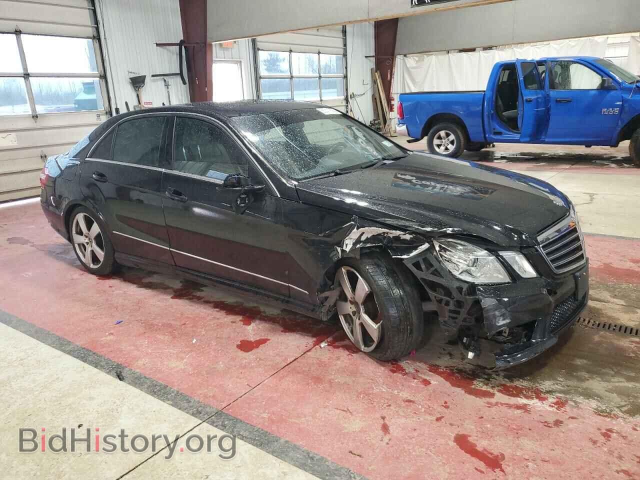 2011 MERCEDES-BENZ E-CLASS - VIN: WDDHF8HB4BA355794 - Фото 4