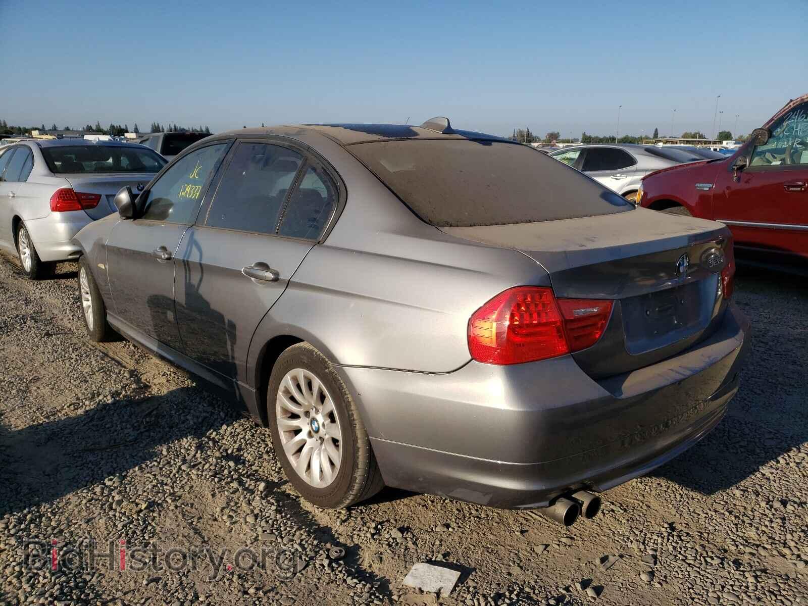 2009 BMW 3 SERIES - VIN: WBAPH57559NL78317 - Фото 3