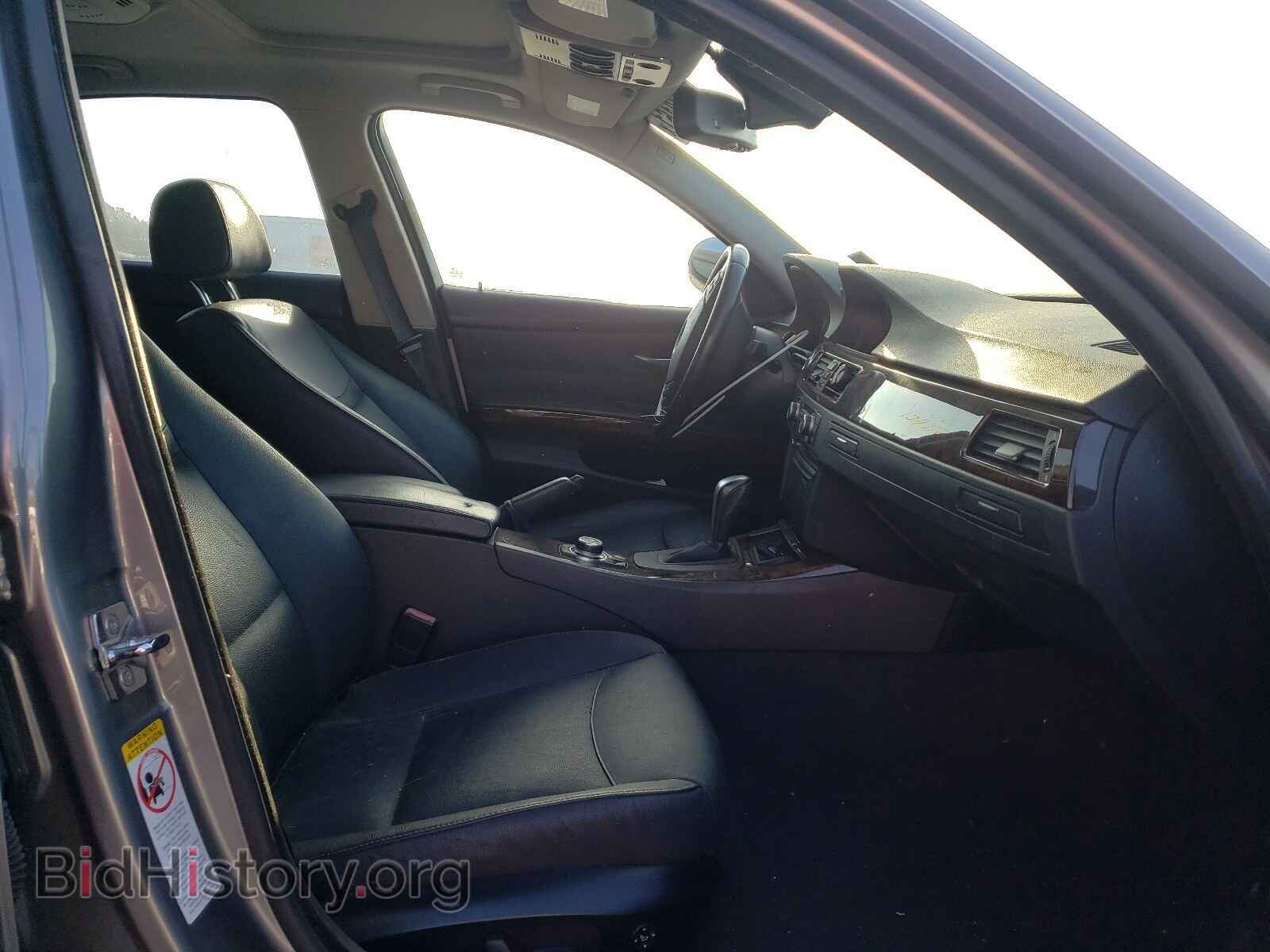 2009 BMW 3 SERIES - VIN: WBAPH57559NL78317 - Фото 5