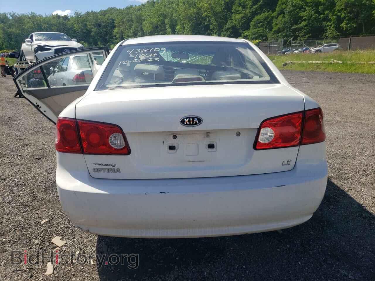 2008 KIA OPTIMA - VIN: KNAGE123285197357 - Фото 6