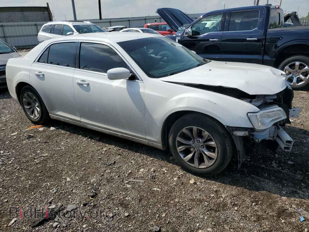 2015 CHRYSLER 300 - VIN: 2C3CCAAG1FH838164 - Фото 4