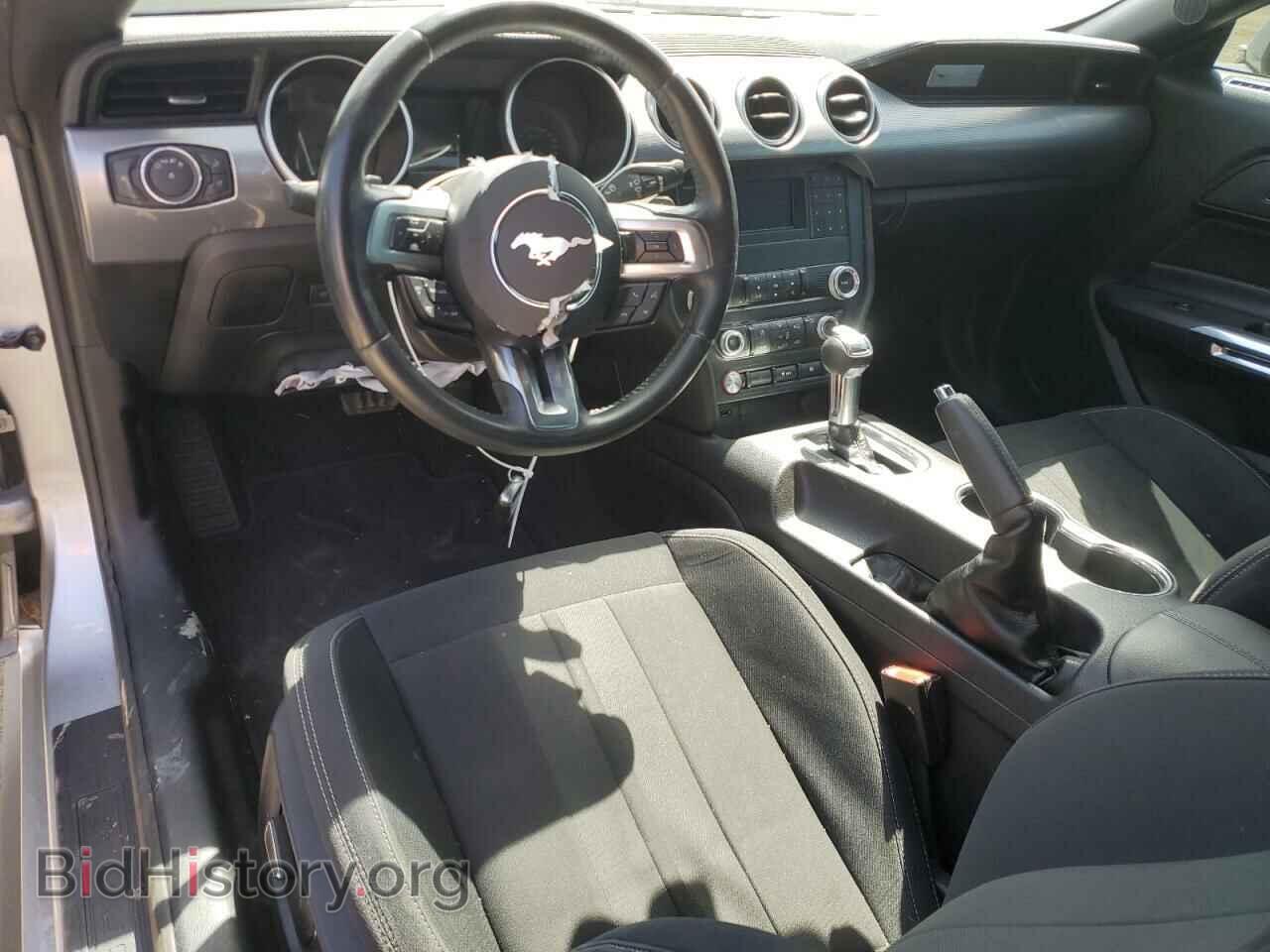 2019 FORD MUSTANG - VIN: 1FA6P8CFXK5169667 - Фото 8