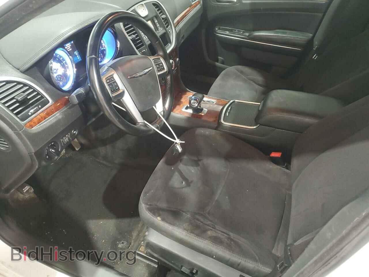 2012 CHRYSLER 300 - VIN: 2C3CCAAG5CH137154 - Фото 7