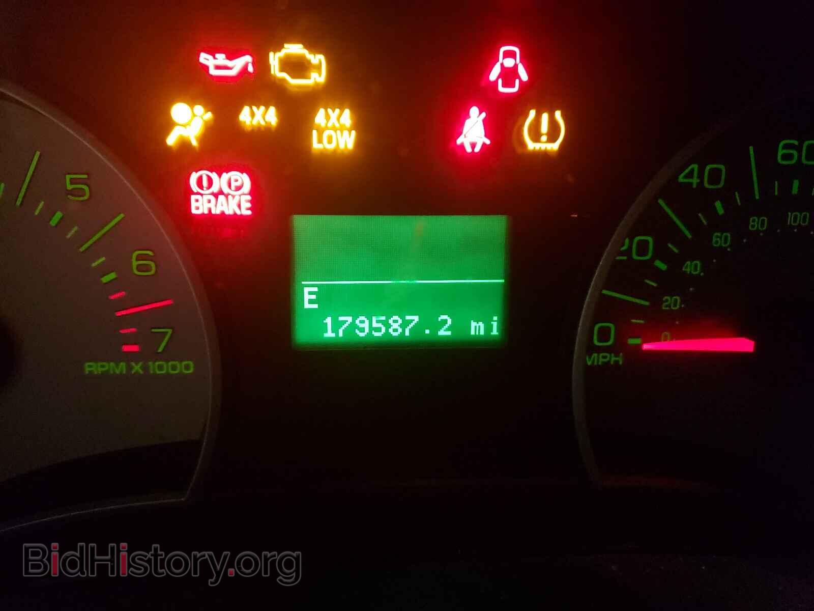 2006 FORD EXPLORER - VIN: 1FMEU75E16ZA08521 - Photo 8