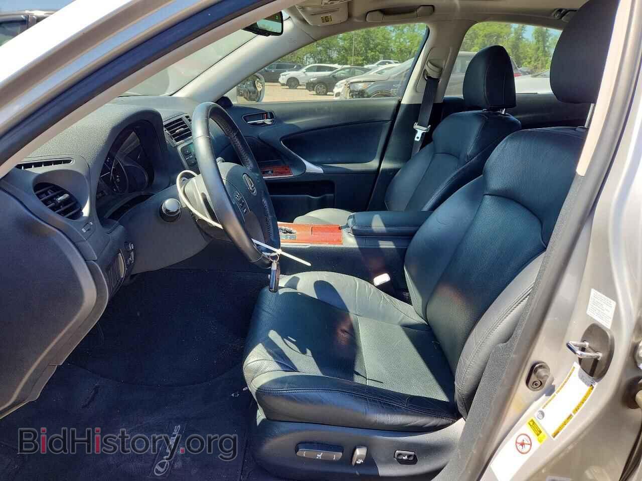 2007 LEXUS IS - VIN: JTHCK262372011521 - Photo 7