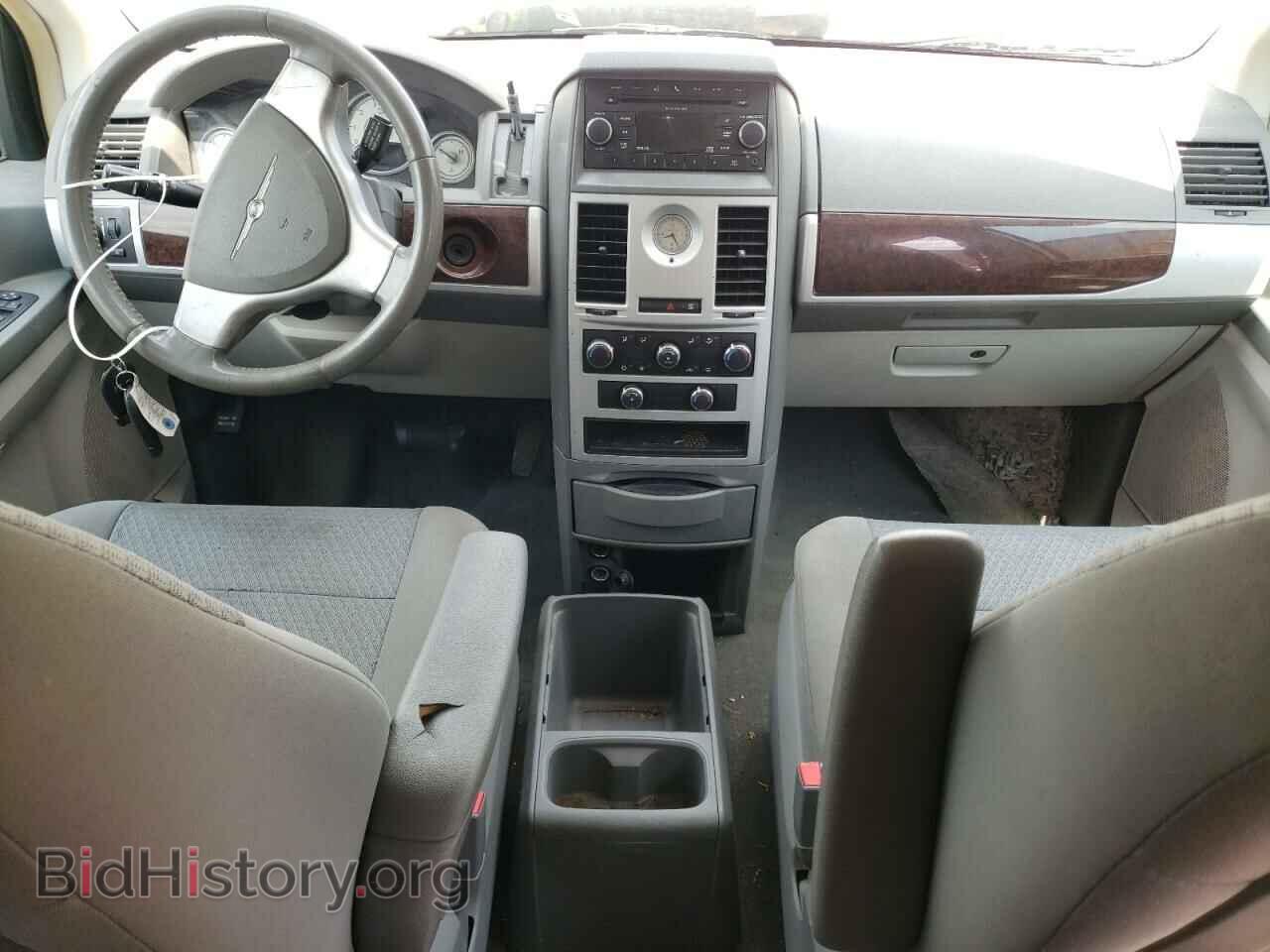 2010 CHRYSLER MINIVAN - VIN: 2A4RR5D17AR279185 - Фото 8