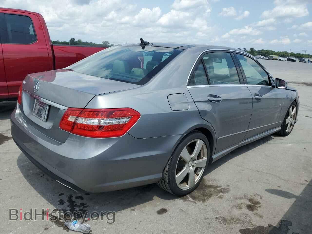 2011 MERCEDES-BENZ E-CLASS - VIN: WDDHF5GB3BA307185 - Фото 3