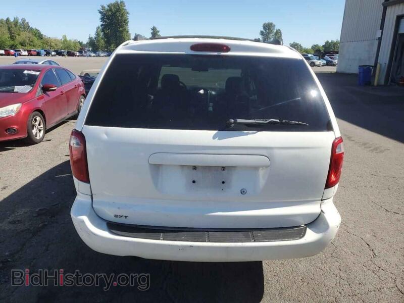 2005 Dodge CARAVAN (VIN 2D4GP44L05R428012) — photo 6 of 12