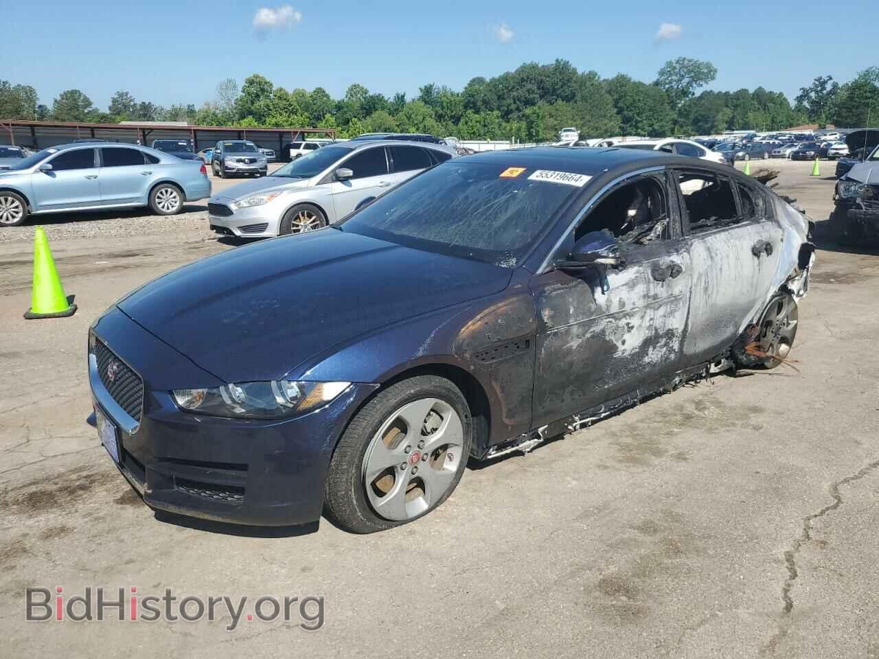 Фотография SAJAR4BG3HA954891 - JAGUAR XE 2017