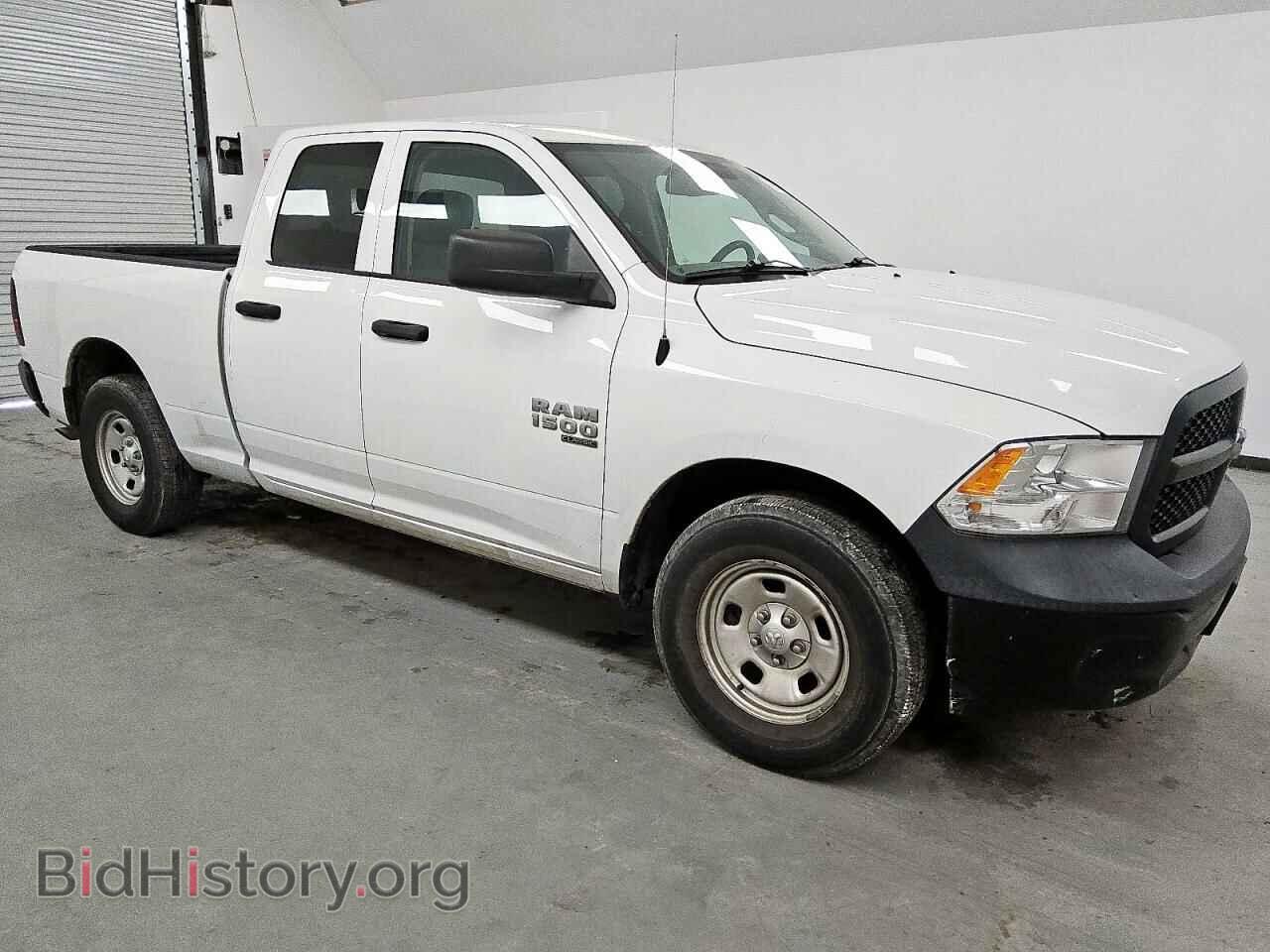 2019 RAM 1500 - VIN: 1C6RR6FG3KS657040 - Фото 4