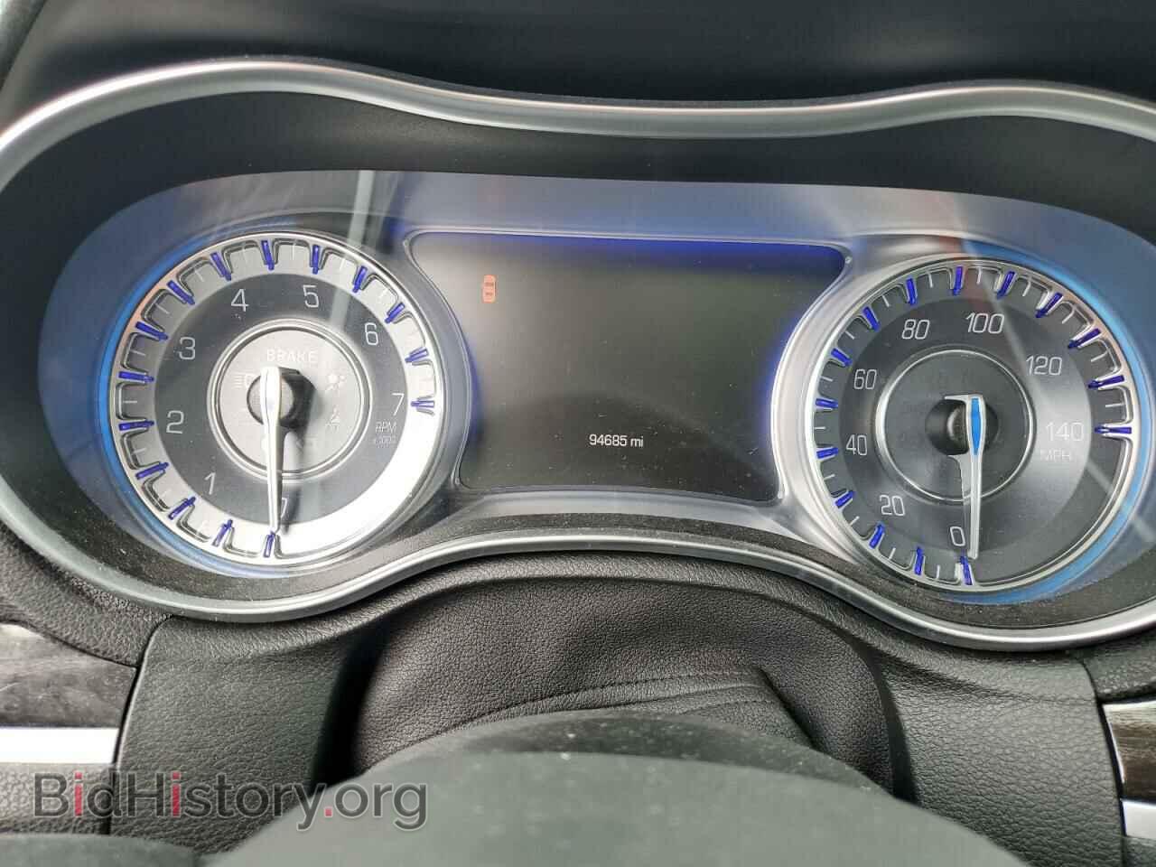 2015 CHRYSLER 300 - VIN: 2C3CCAAG3FH930683 - Фото 9