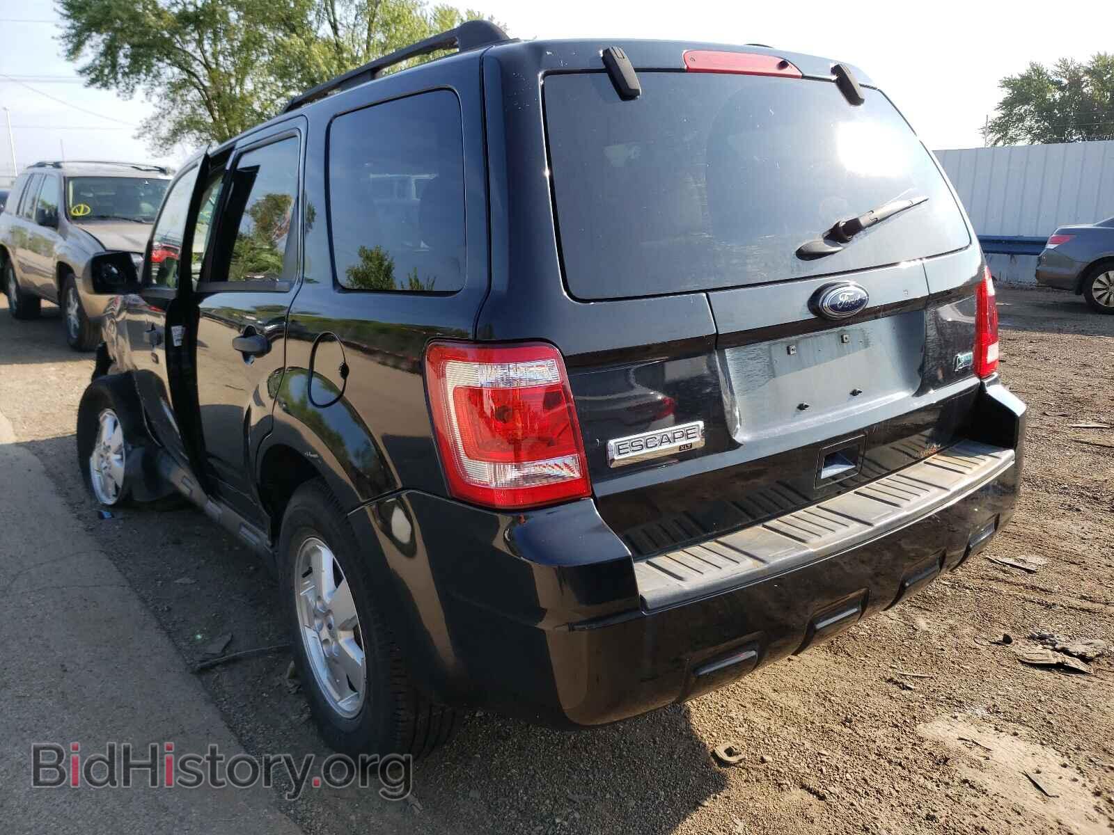 2011 FORD ESCAPE - VIN: 1FMCU0DG0BKB70953 - Фото 3