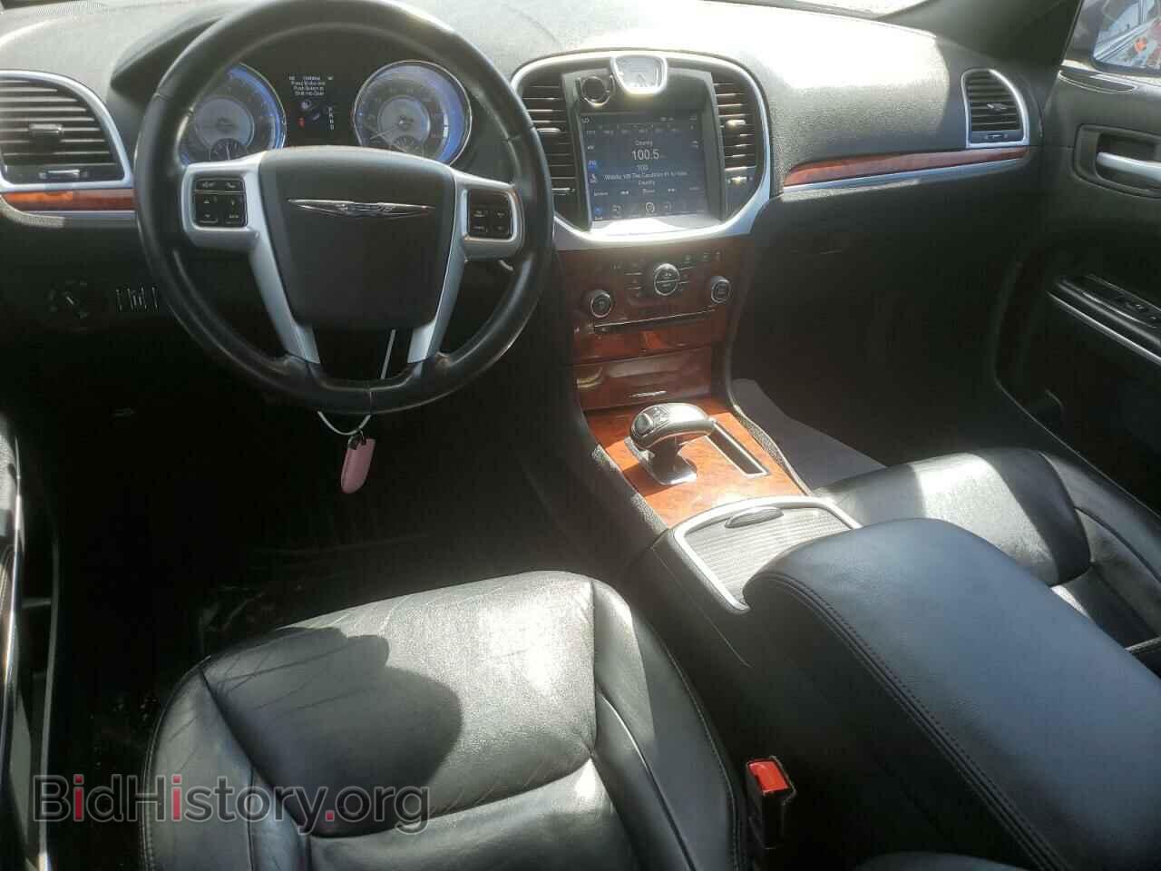 2013 CHRYSLER 300 - VIN: 2C3CCAAGXDH743230 - Фото 8