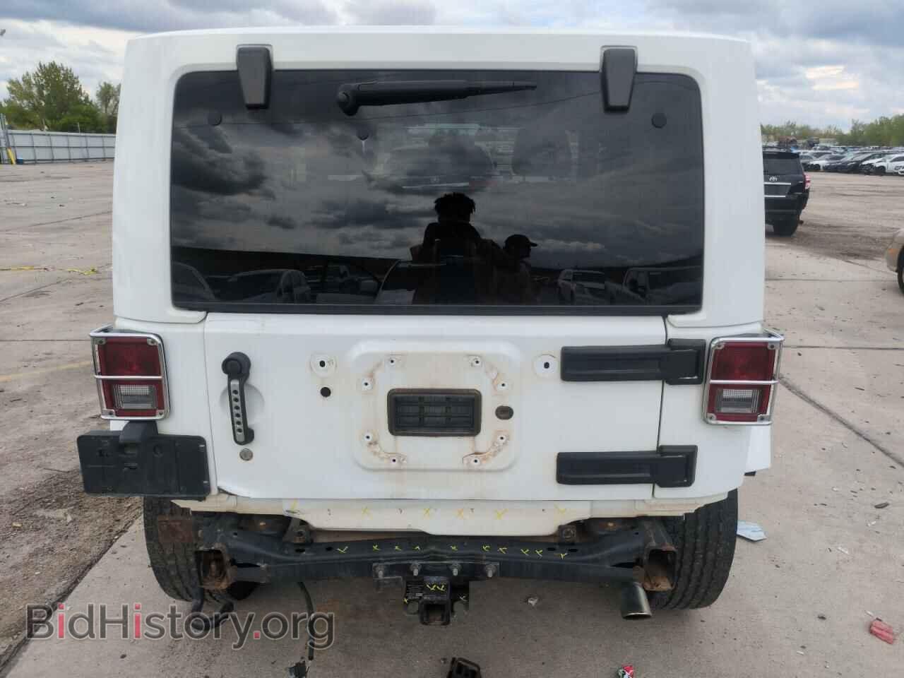 2011 JEEP WRANGLER - VIN: 1J4AA5D16BL560683 - Фото 6