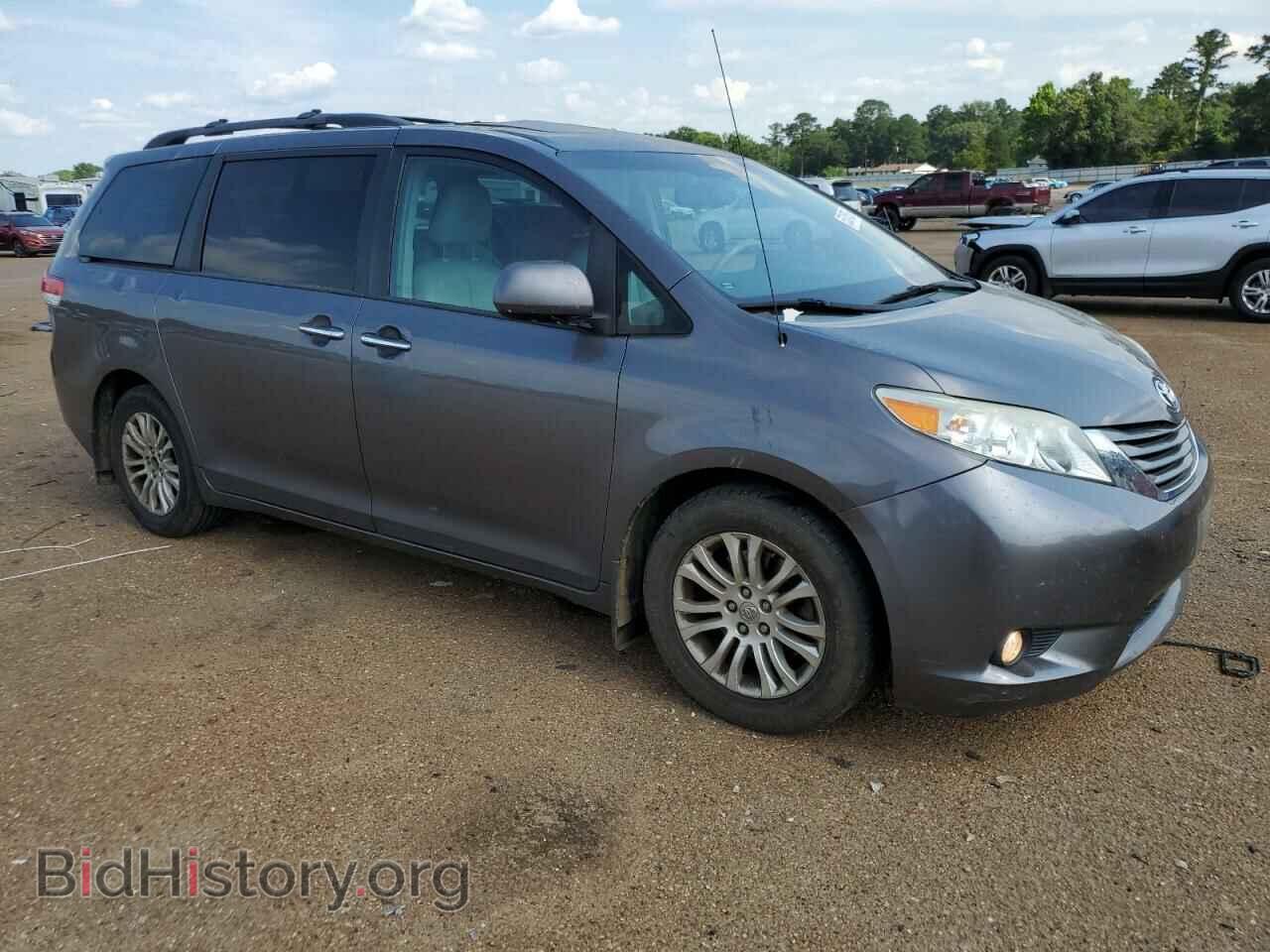 2014 TOYOTA All Models - VIN: 5TDYK3DC1ES454832 - Фото 4