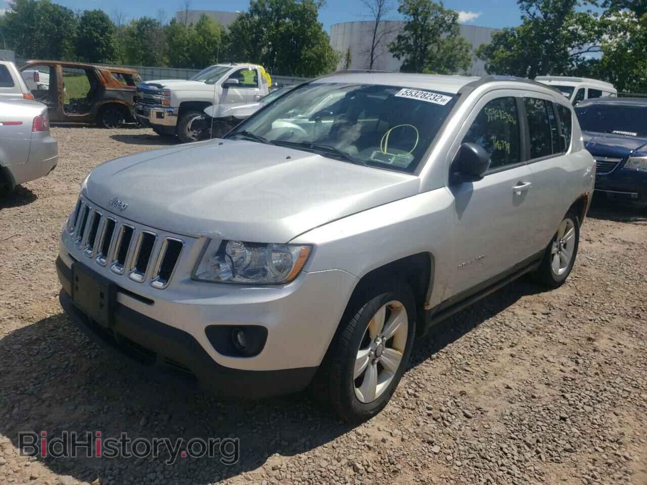 2011 JEEP COMPASS - VIN: 1J4NF1FB8BD173242 - Фото 2