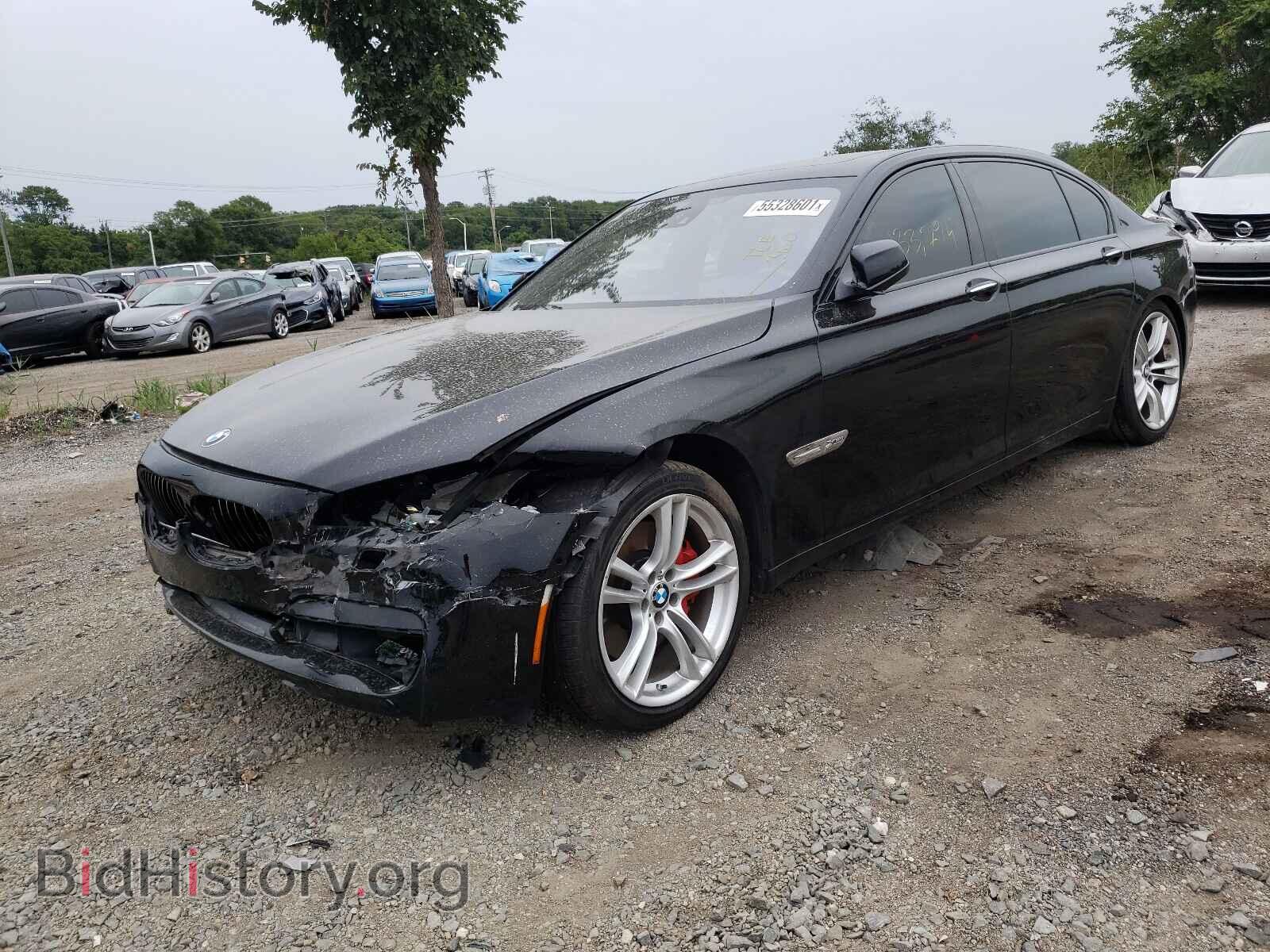 2012 BMW 7 SERIES - VIN: WBAKC8C51CC437723 - Фото 2