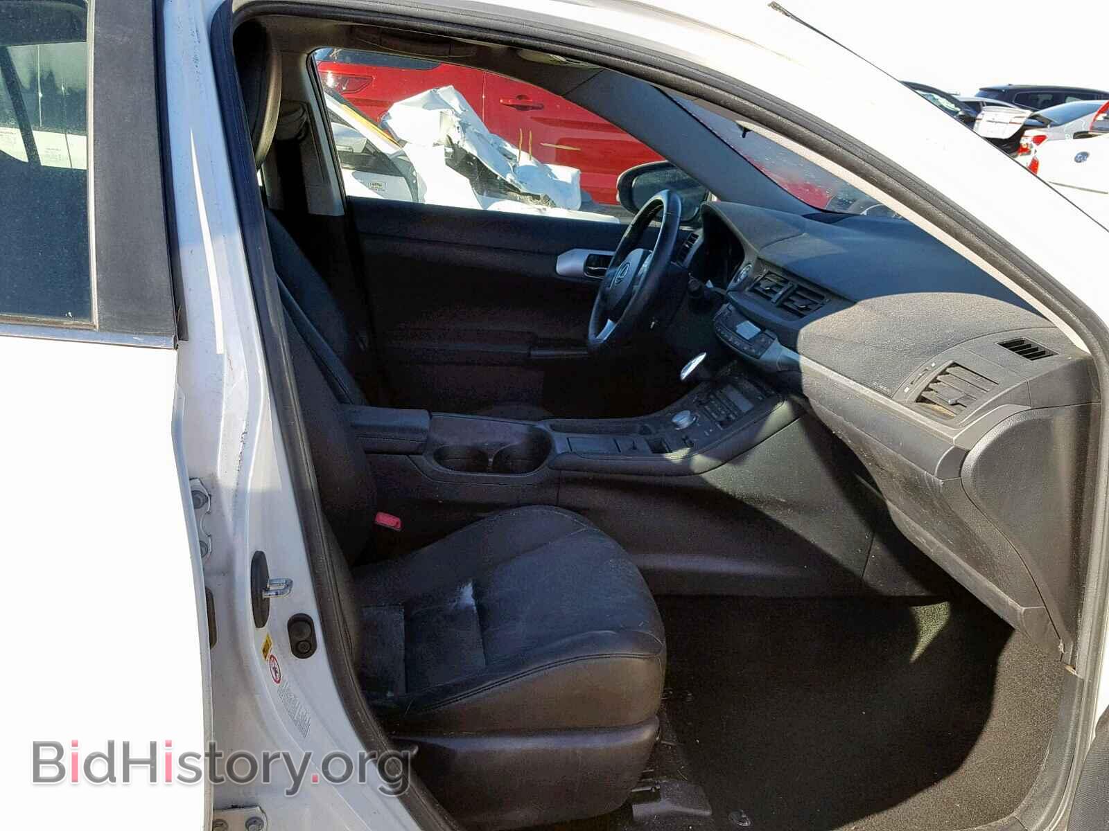 2011 LEXUS CT 200 - VIN: JTHKD5BH6B2005206 - Фото 5