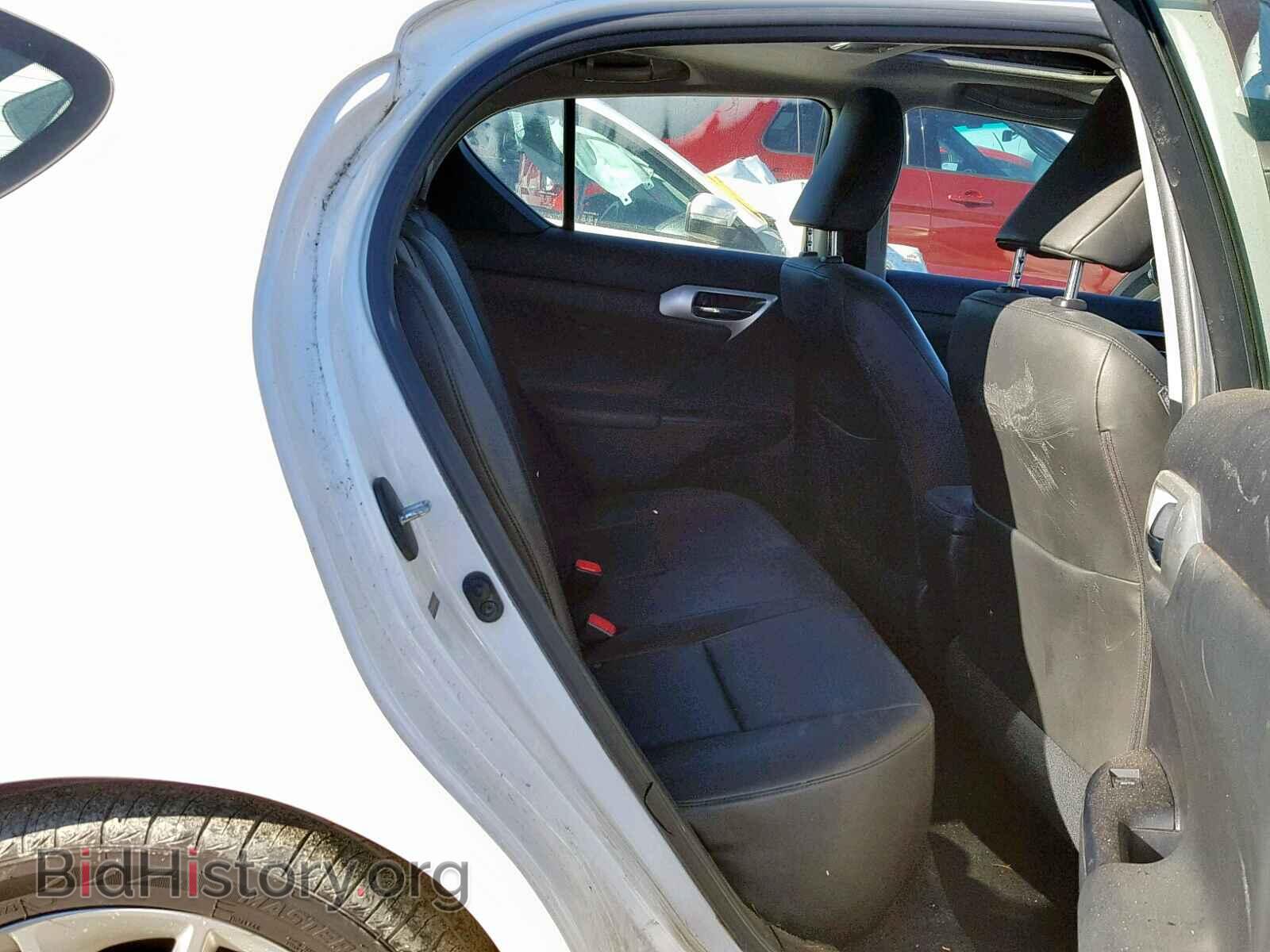 2011 LEXUS CT 200 - VIN: JTHKD5BH6B2005206 - Фото 6