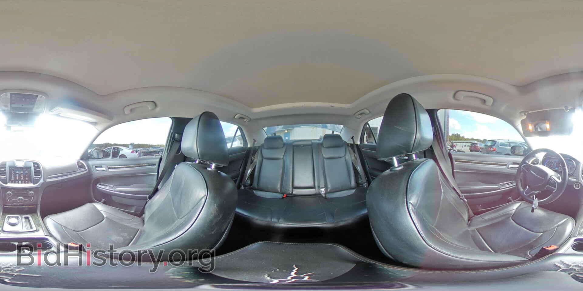 2016 CHRYSLER 300 - VIN: 2C3CCAEGXGH286983 - Фото 15