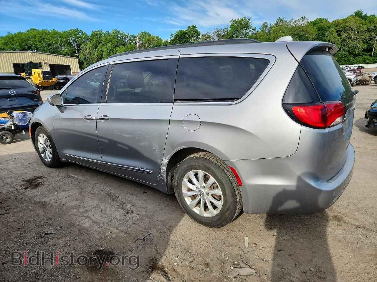 2017 CHRYSLER PACIFICA - VIN: 2C4RC1BG4HR788216 - Photo 2
