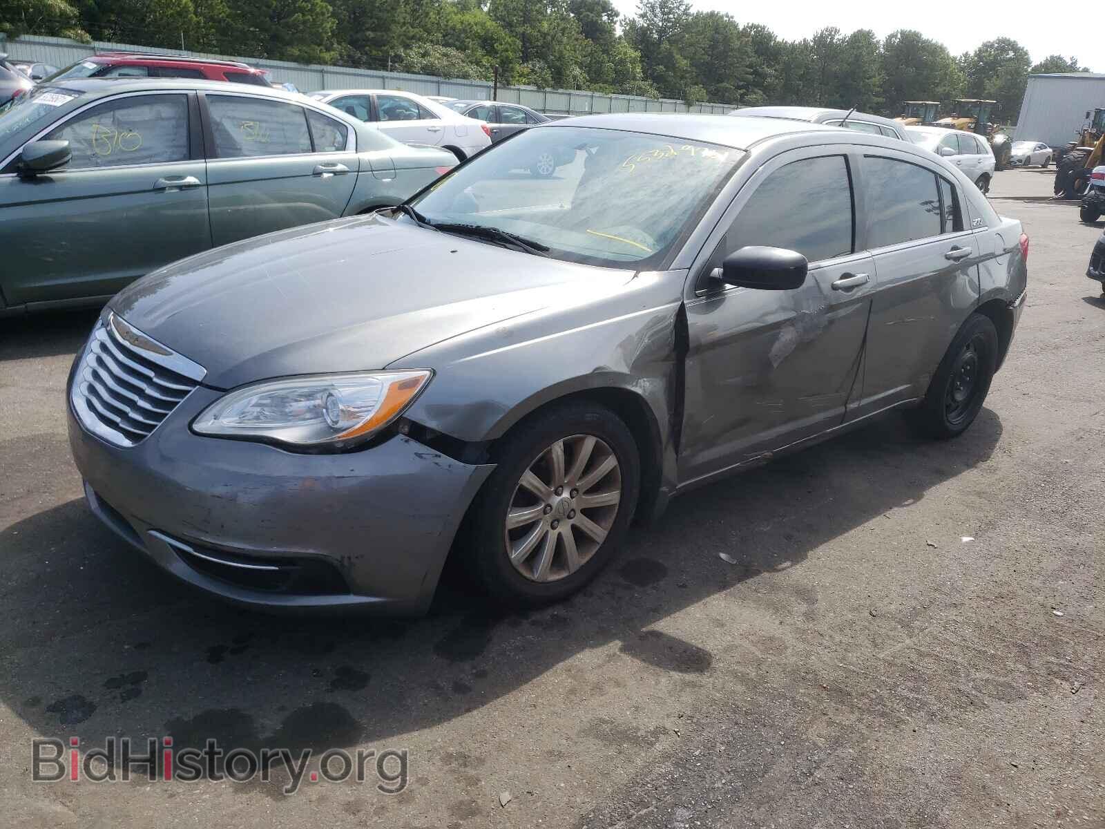 2012 CHRYSLER 200 - VIN: 1C3CCBBB0CN330912 - Фото 2