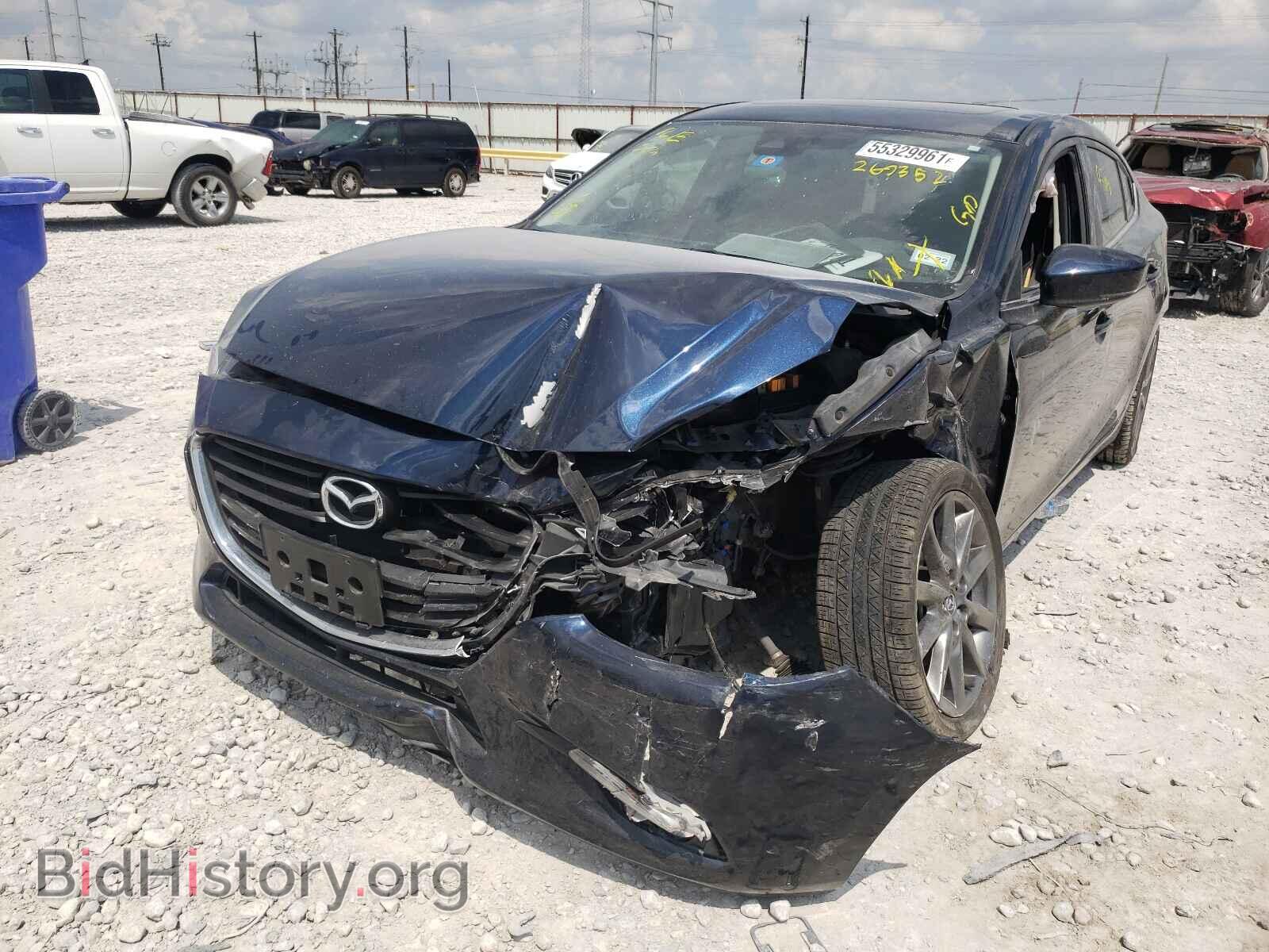 2018 MAZDA 3 - VIN: 3MZBN1V35JM269352 - Фото 2