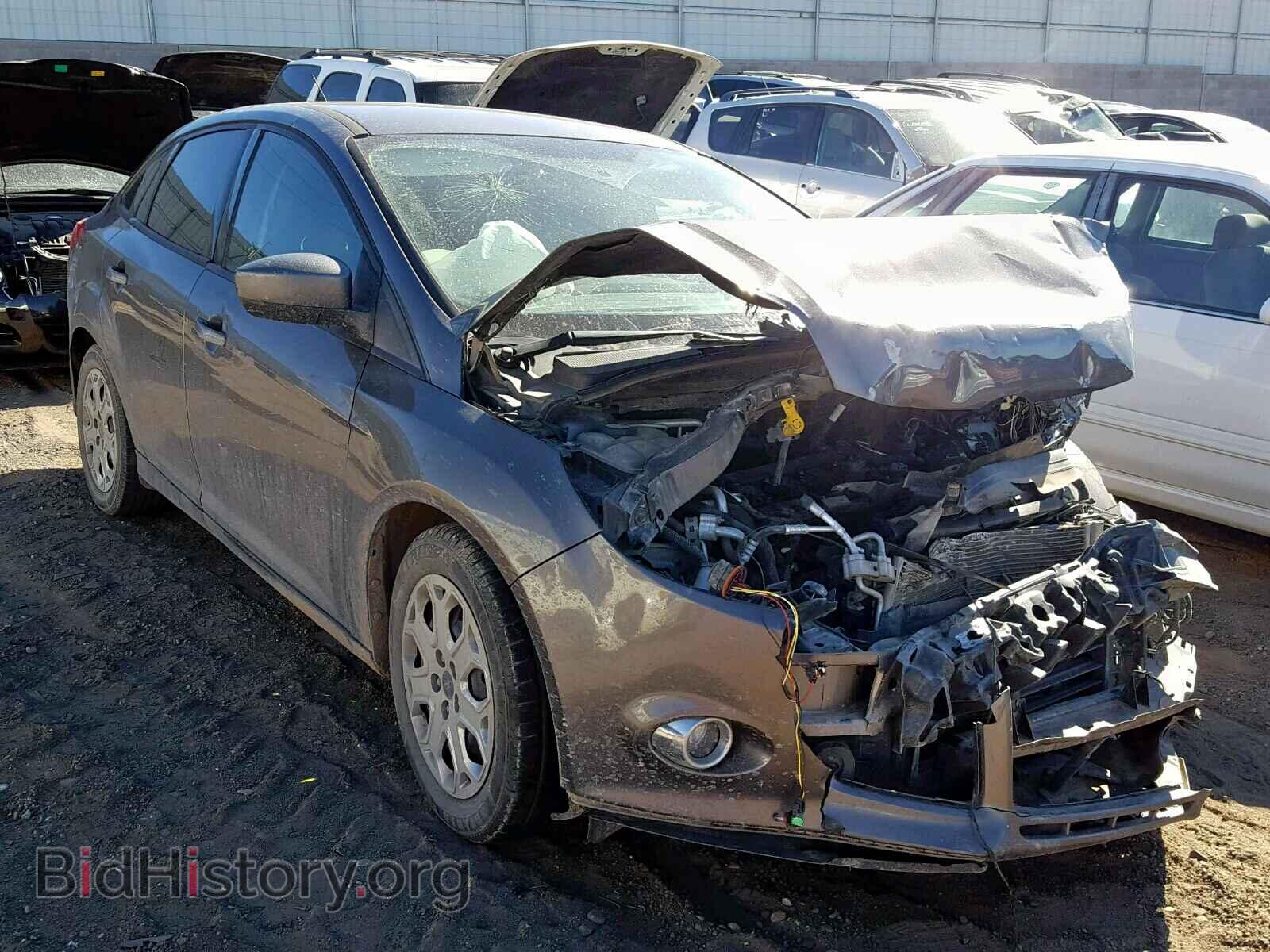 Photo 1FAHP3F22CL101400 - FORD FOCUS 2012