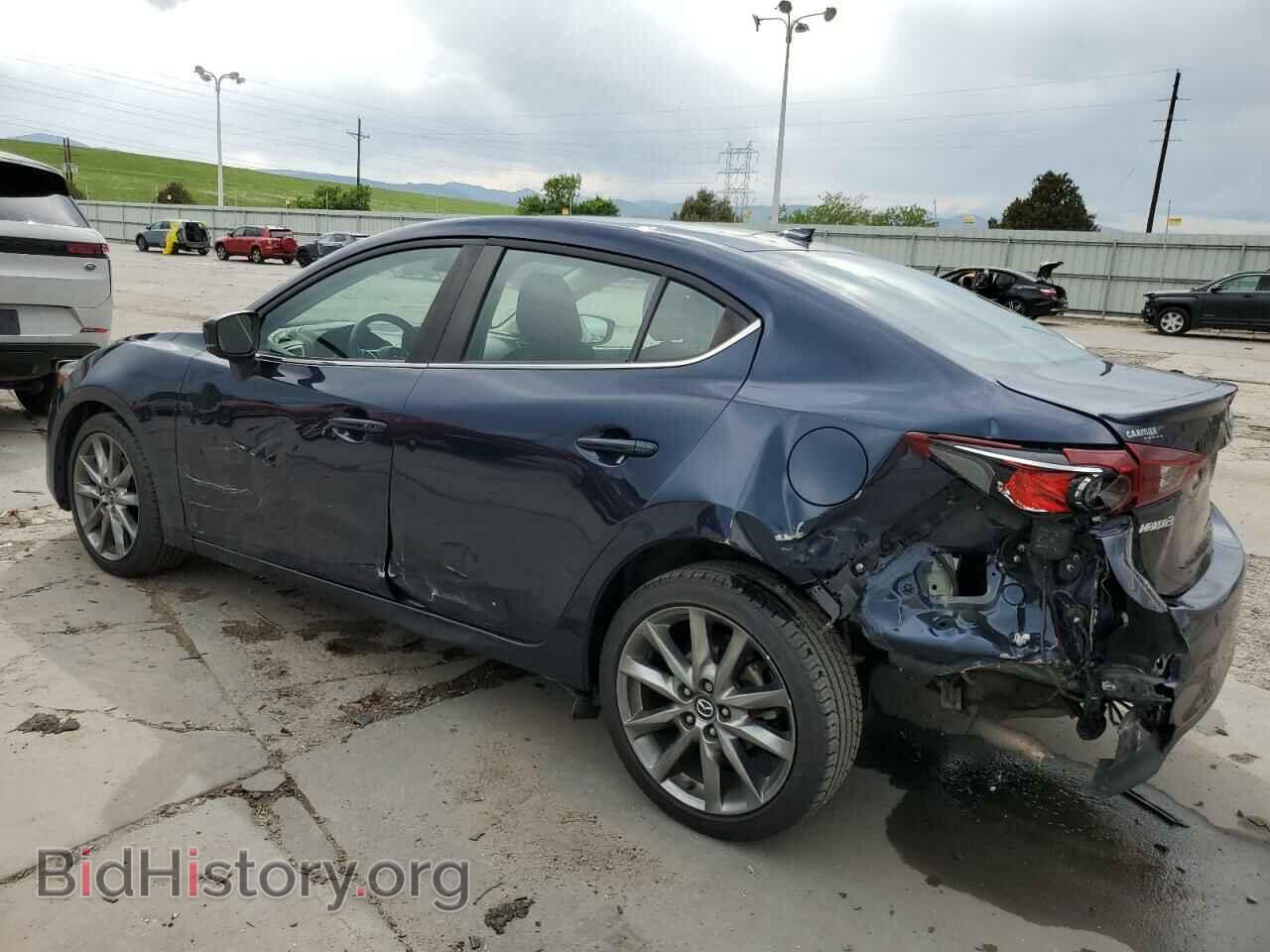 2018 MAZDA 3 - VIN: 3MZBN1V35JM270100 - Фото 2