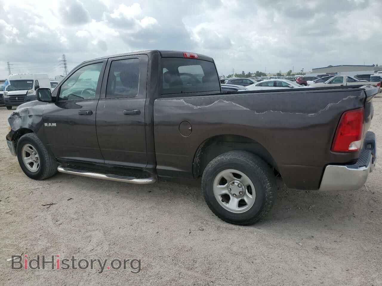 2010 DODGE All Models - VIN: 1D7RB1GK8AS230881 - Фото 2
