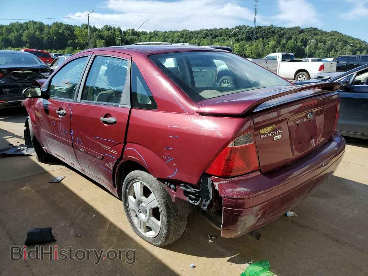 2007 FORD FOCUS - VIN: 1FAHP34N57W201217 - Фото 3