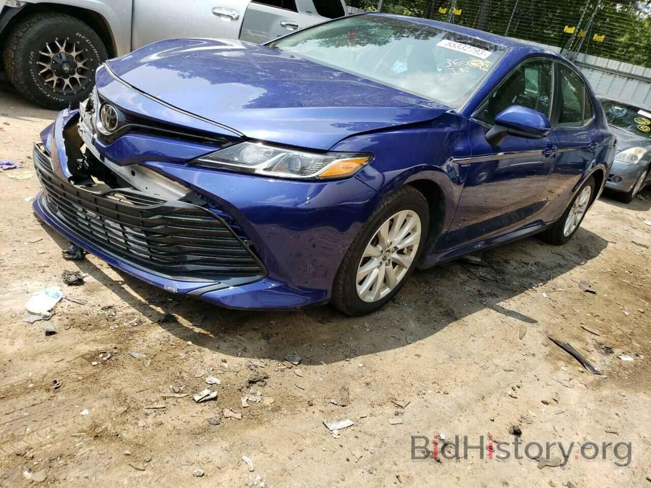 Photo 4T1B11HK1JU502605 - TOYOTA CAMRY 2018