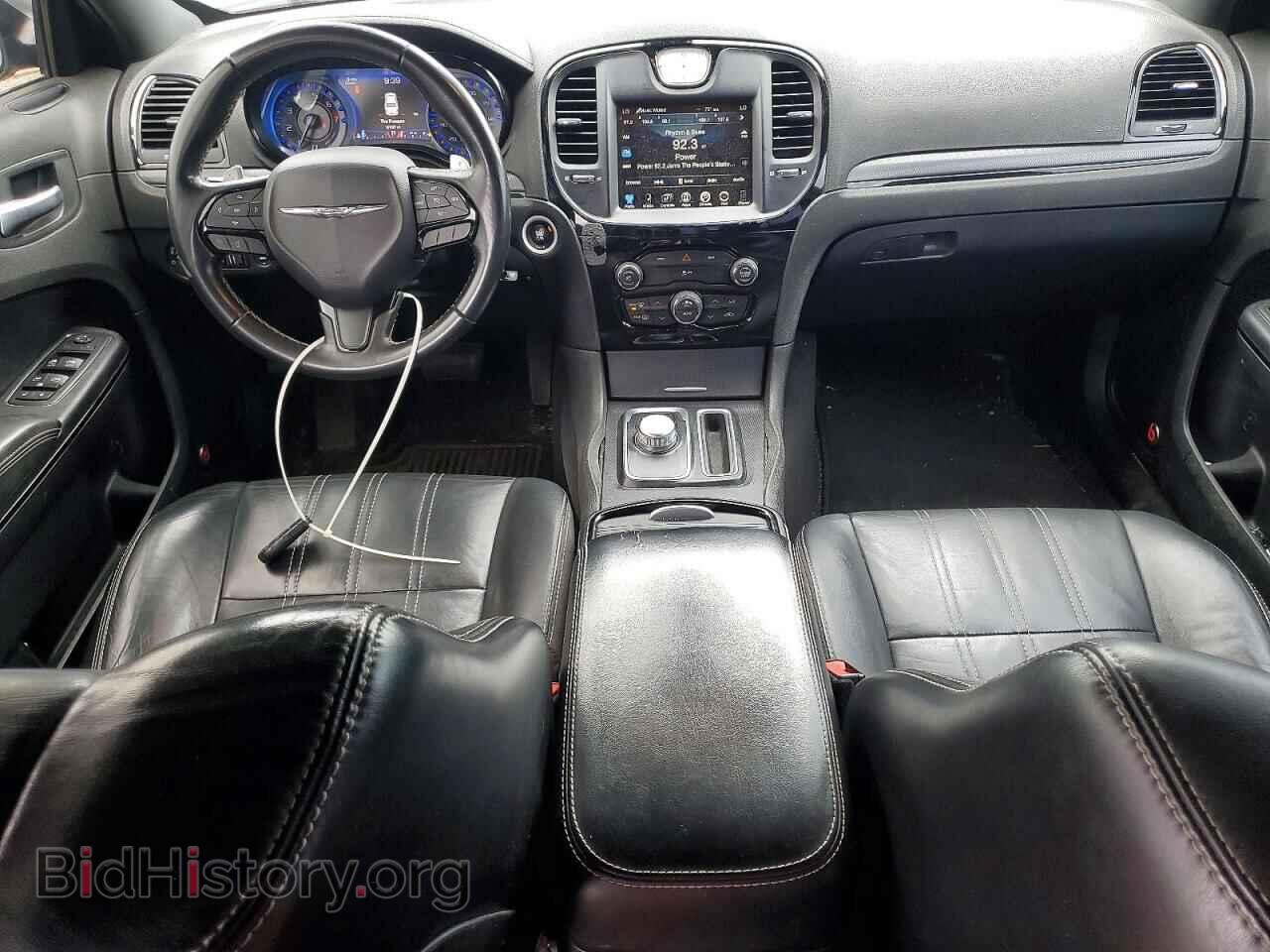2015 CHRYSLER 300 - VIN: 2C3CCABG8FH872634 - Фото 8