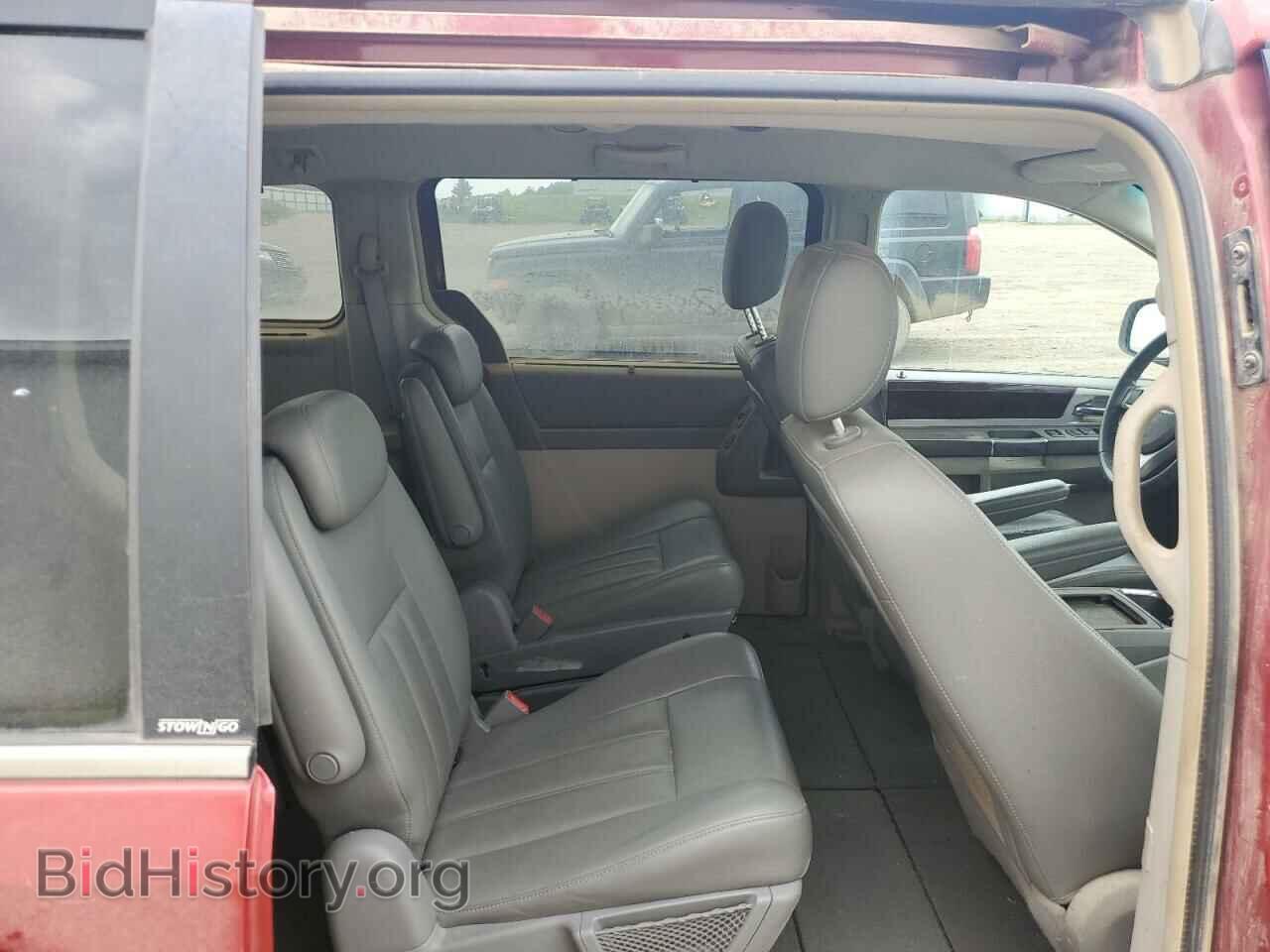2010 CHRYSLER MINIVAN - VIN: 2A4RR5D17AR105214 - Фото 11