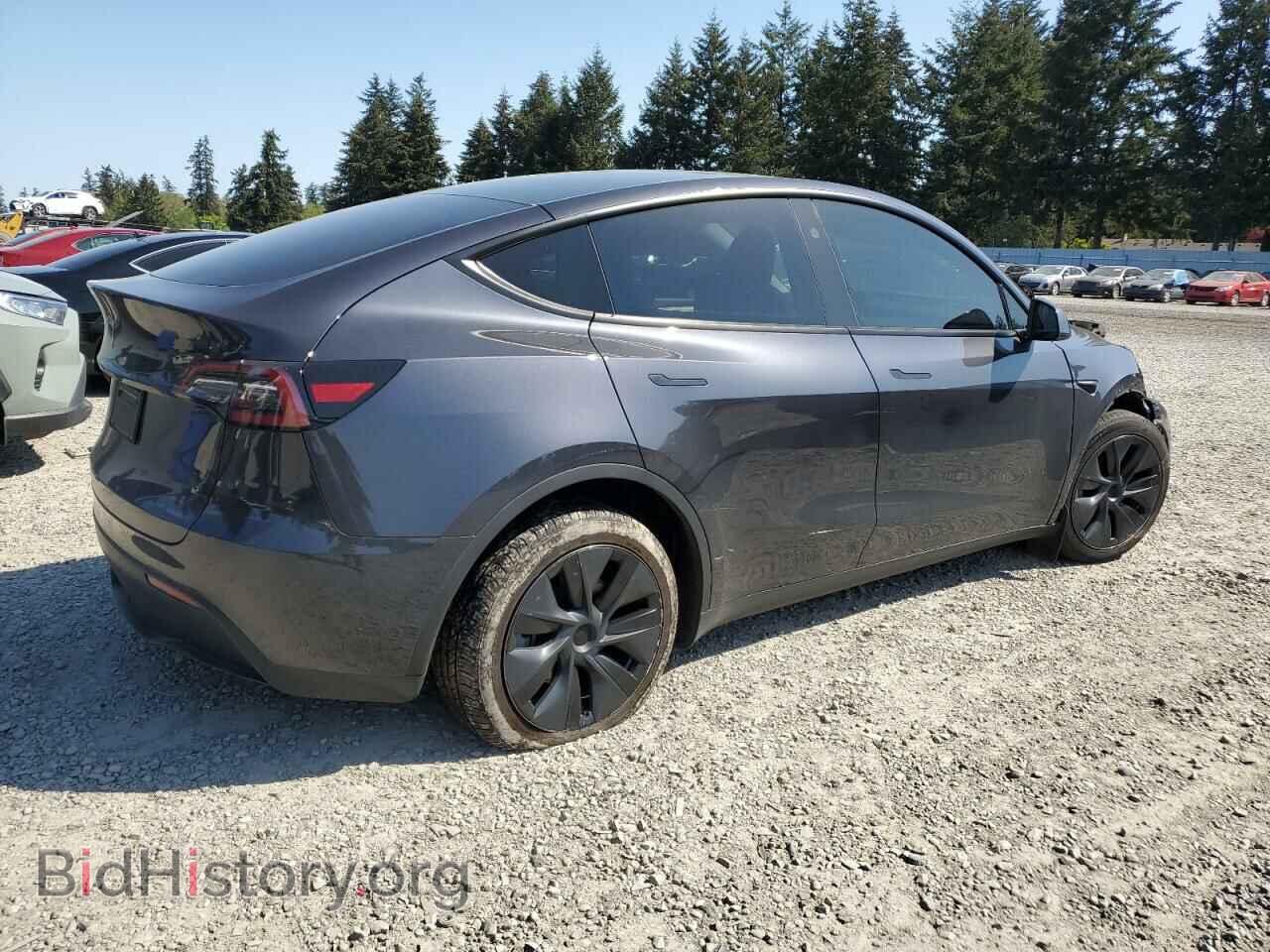 2024 TESLA MODEL Y - VIN: 7SAYGDED1RF100854 - Photo 3