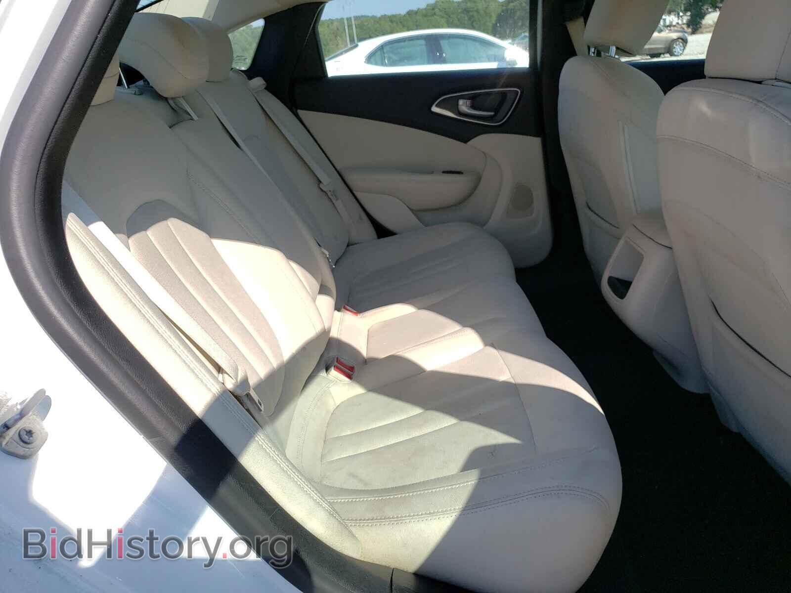 2015 CHRYSLER 200 - VIN: 1C3CCCAB1FN724253 - Фото 6